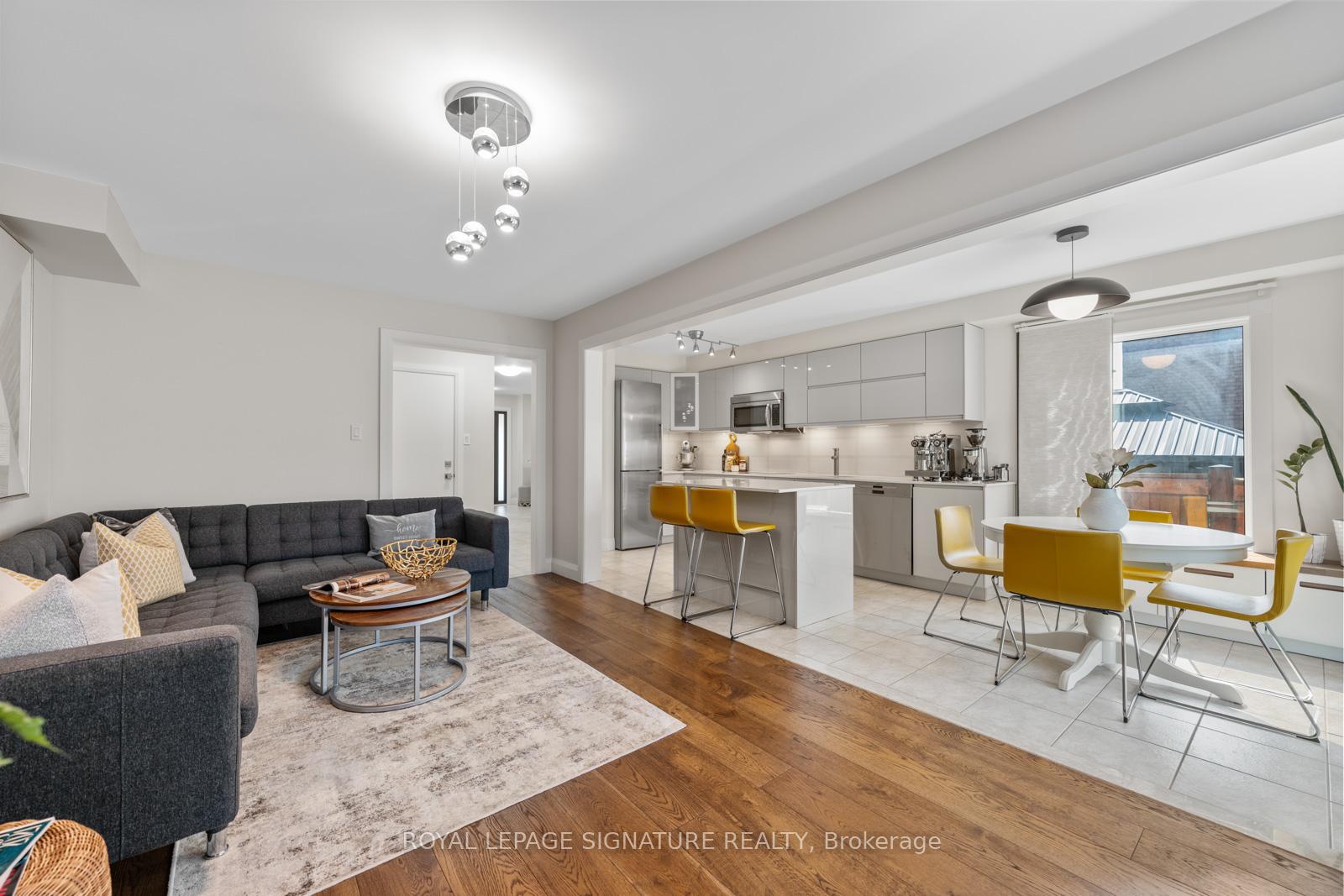 Photo 13 of 12 Barli Crescent, Vaughan, Patterson — HOMEH