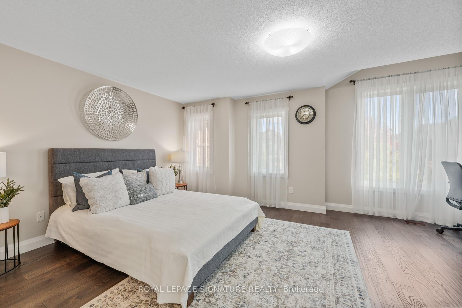 Photo 20 of 12 Barli Crescent, Vaughan, Patterson — HOMEH