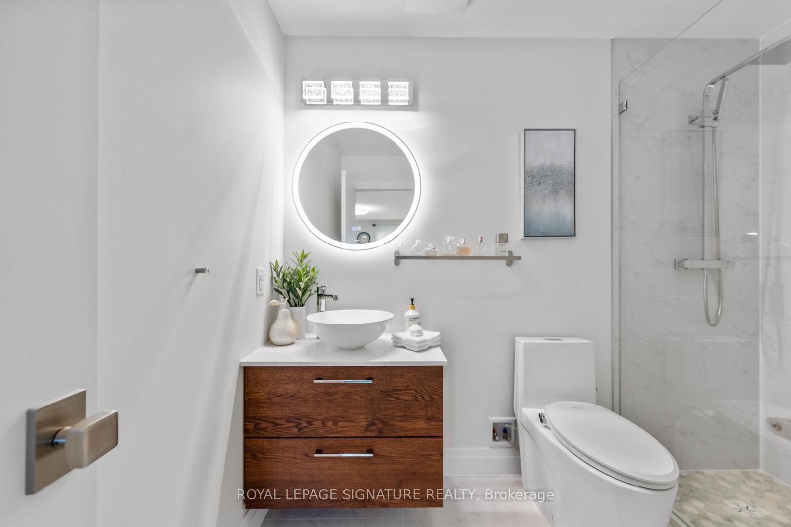 Photo 15 of 12 Barli Crescent, Vaughan, Patterson — HOMEH