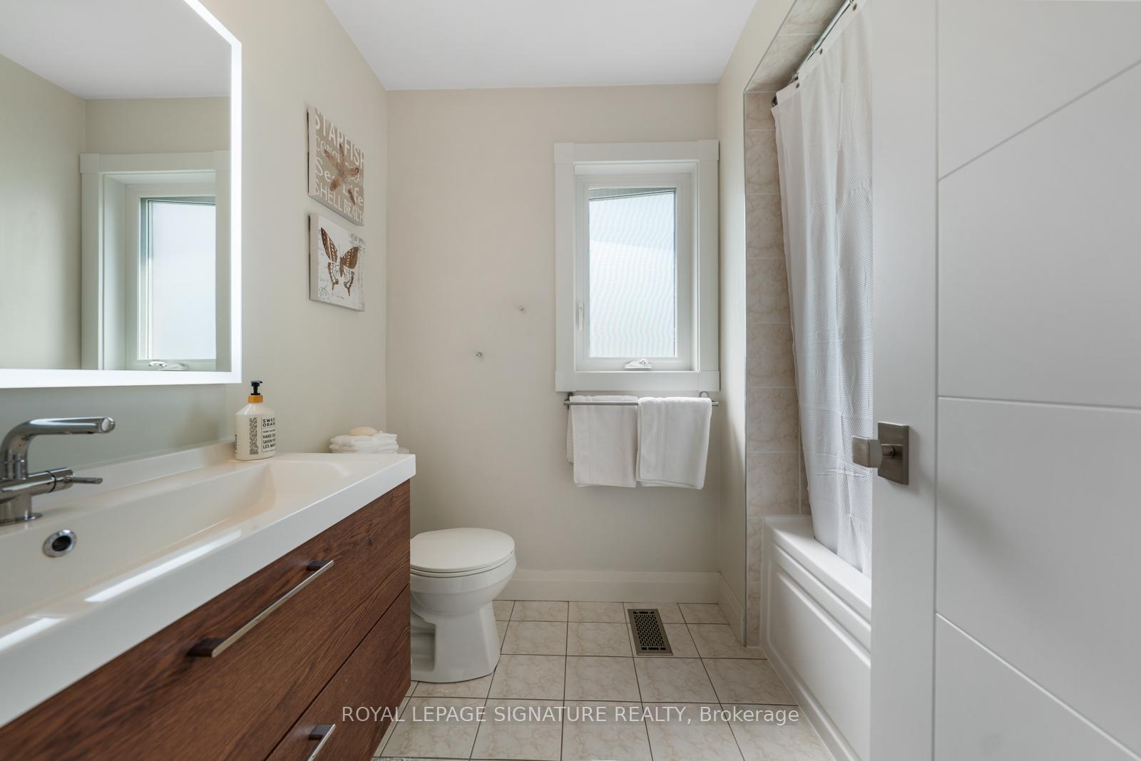 Photo 30 of 12 Barli Crescent, Vaughan, Patterson — HOMEH