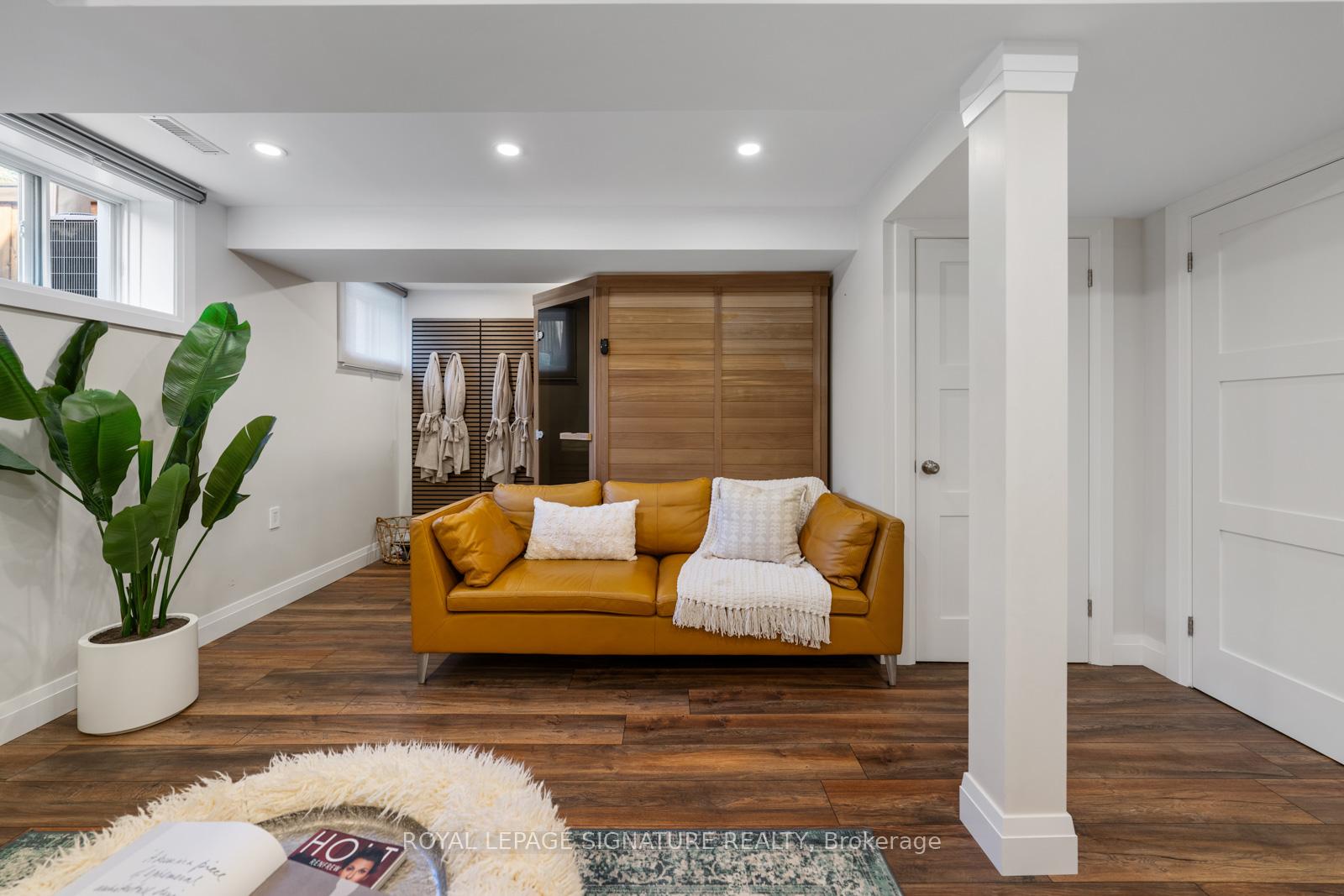 Photo 35 of 12 Barli Crescent, Vaughan, Patterson — HOMEH