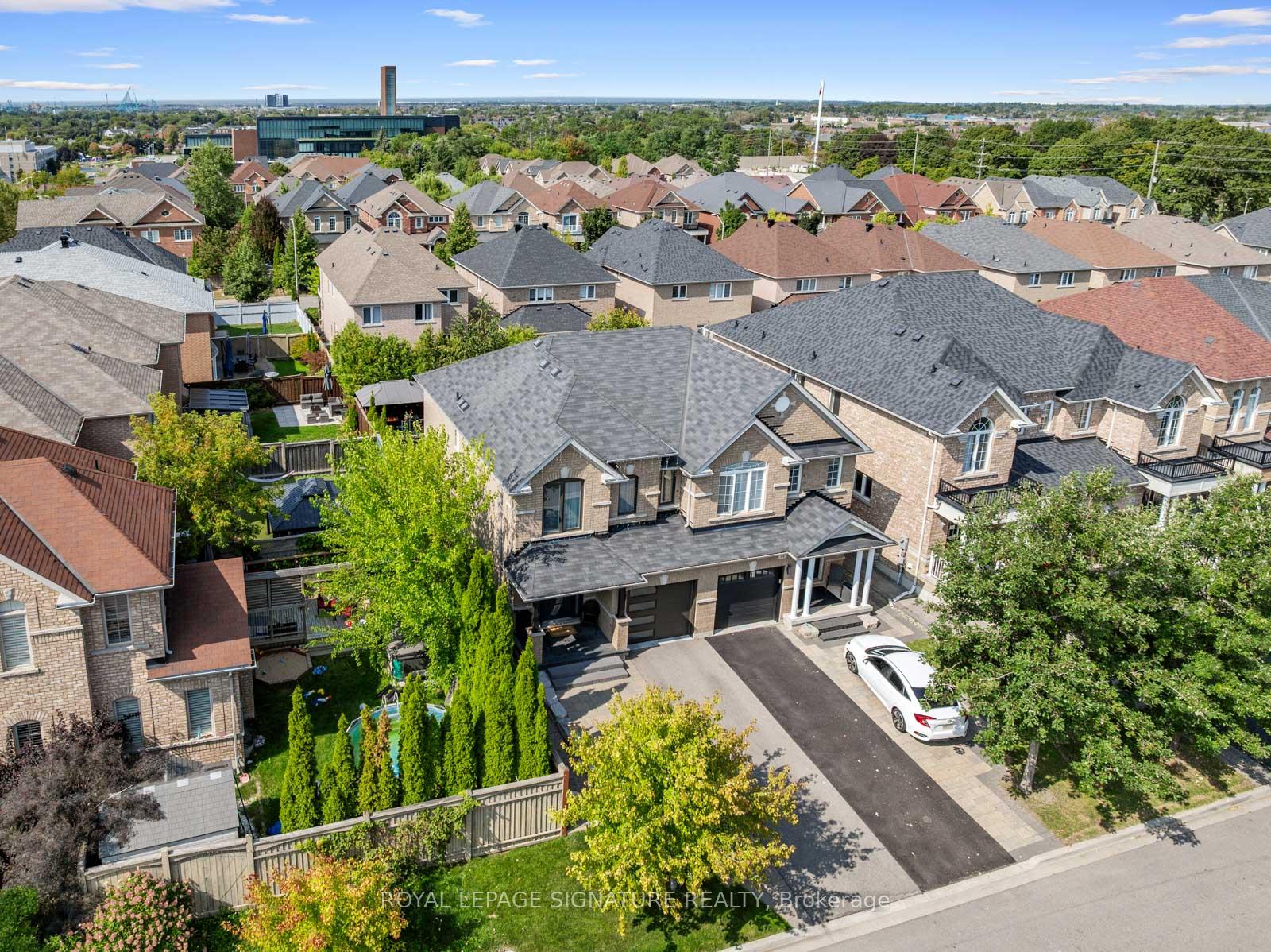Photo 46 of 12 Barli Crescent, Vaughan, Patterson — HOMEH