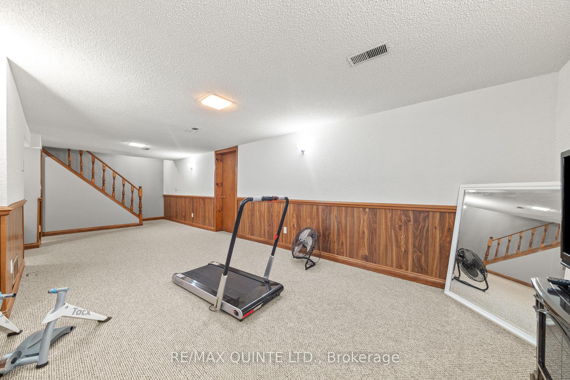 Photo 28 of 46 Grosvenor Drive, Belleville, Belleville Ward — HOMEH