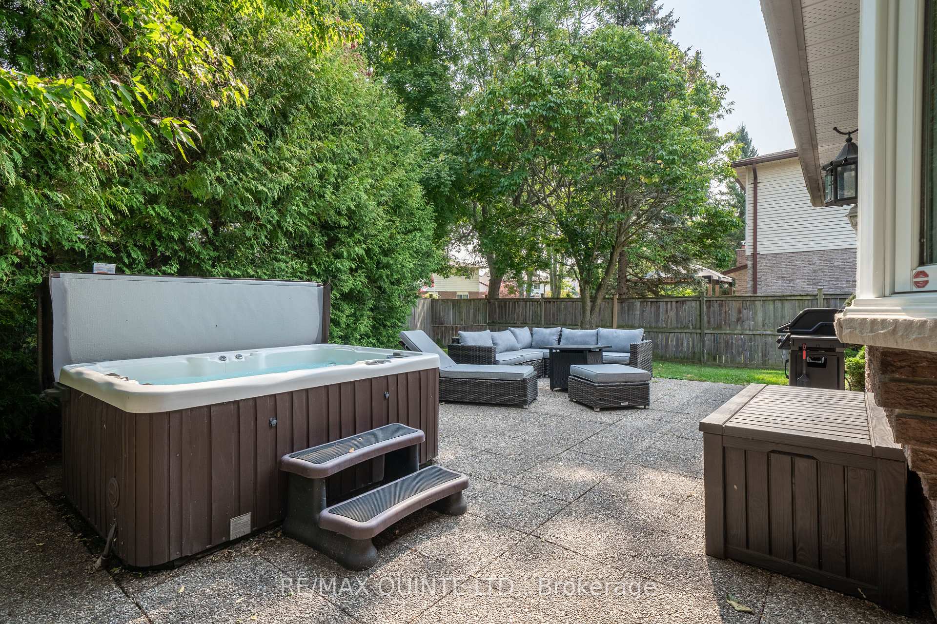 Photo 33 of 46 Grosvenor Drive, Belleville, Belleville Ward — HOMEH