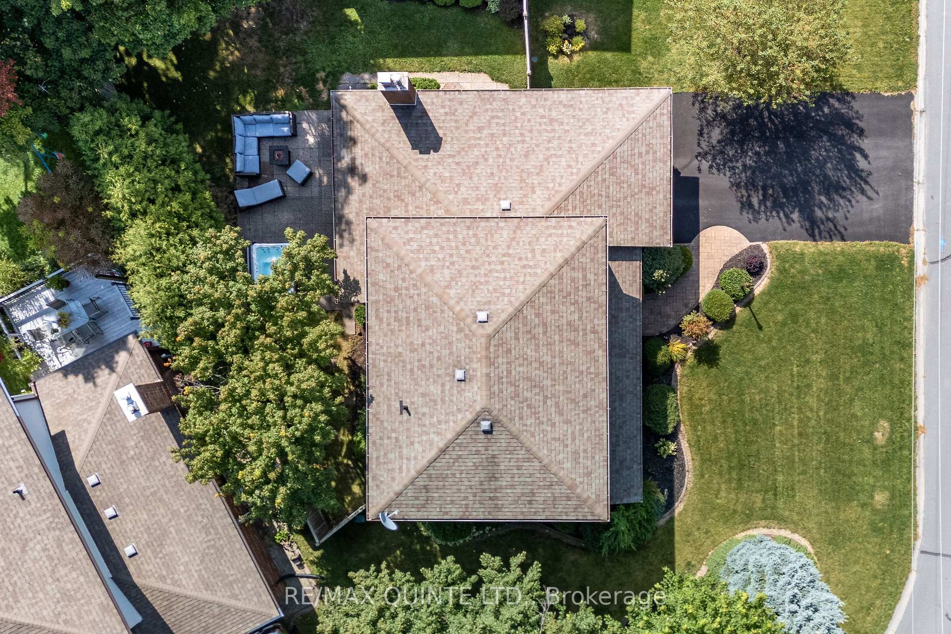 Photo 39 of 46 Grosvenor Drive, Belleville, Belleville Ward — HOMEH