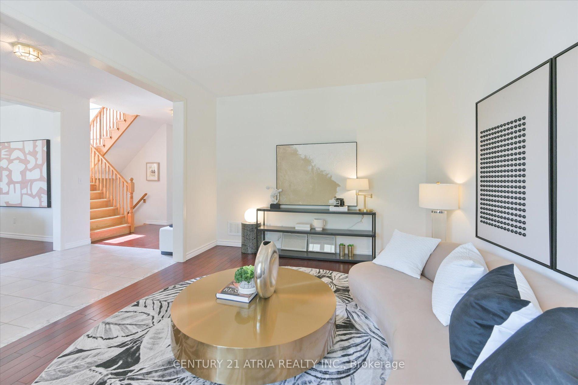 Photo 6 of 54 Castlemore Avenue, Markham, Berczy — HOMEH