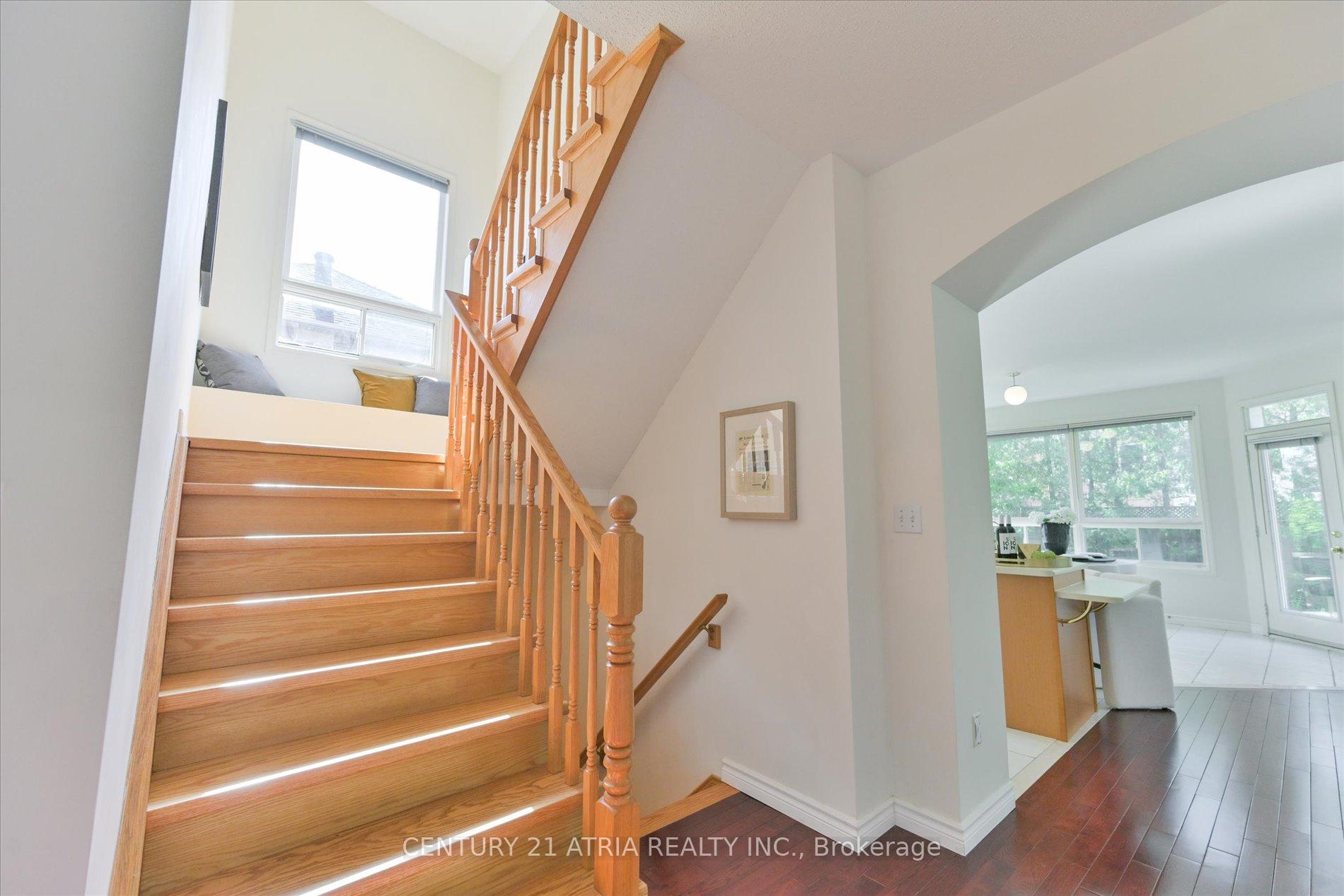 Photo 28 of 54 Castlemore Avenue, Markham, Berczy — HOMEH