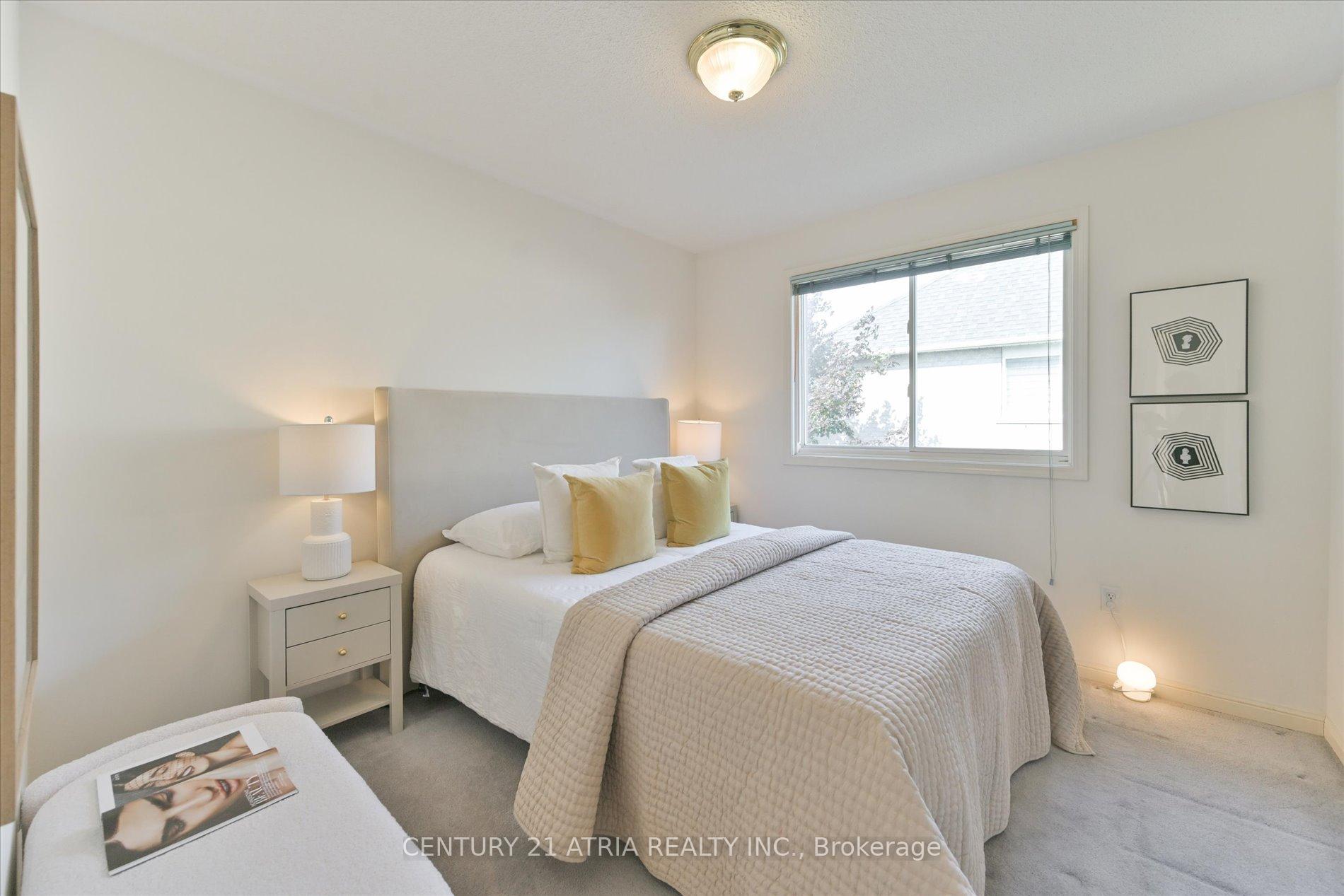 Photo 34 of 54 Castlemore Avenue, Markham, Berczy — HOMEH