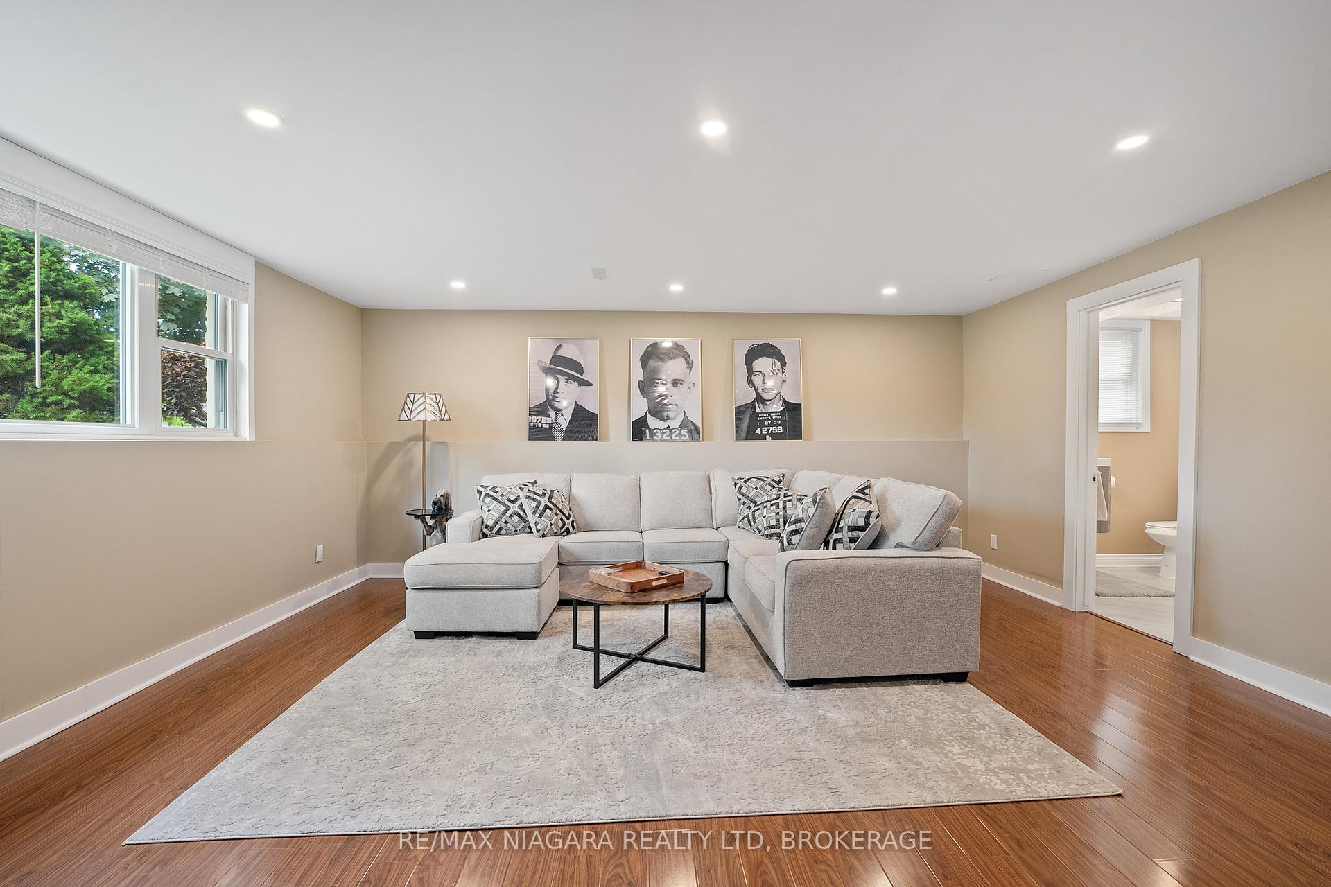 Photo 27 of 25 Oakmount Drive, St. Catharines, Glendale/Glenridge — HOMEH