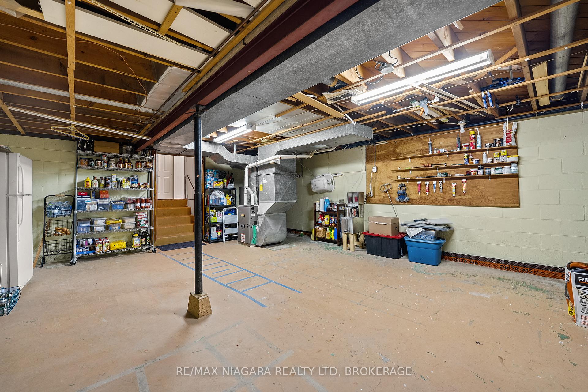 Photo 38 of 25 Oakmount Drive, St. Catharines, Glendale/Glenridge — HOMEH