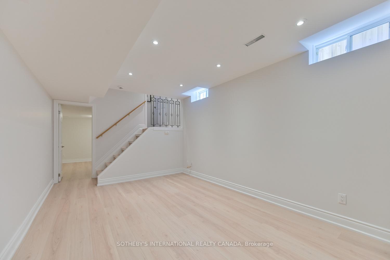 Photo 28 of 50 Comoq Avenue, Vaughan, Vellore Village — HOMEH