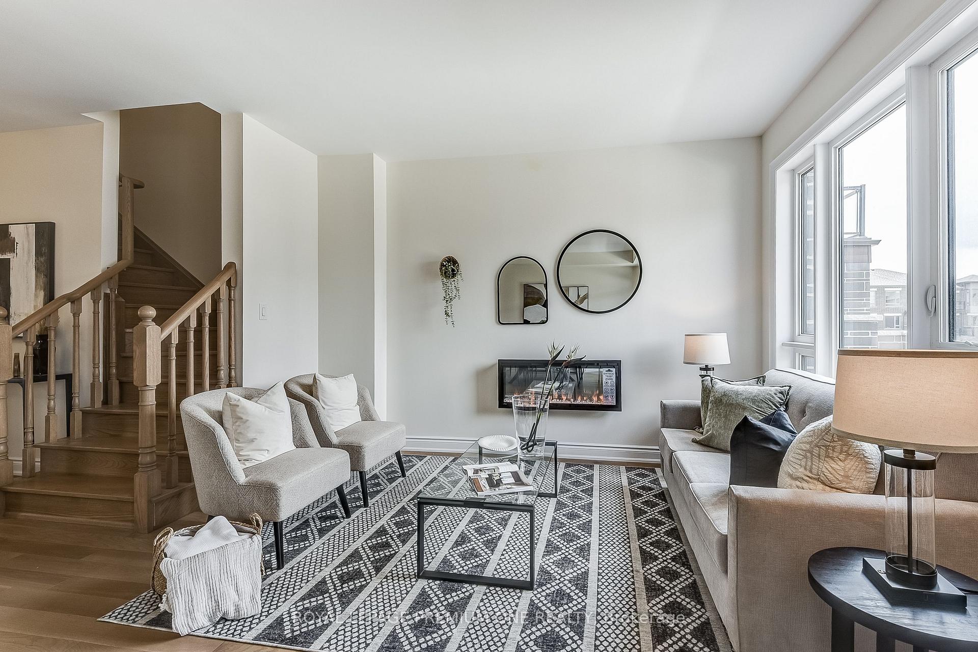 Photo 27 of 141 Tennant Circle, Vaughan, Vellore Village — HOMEH