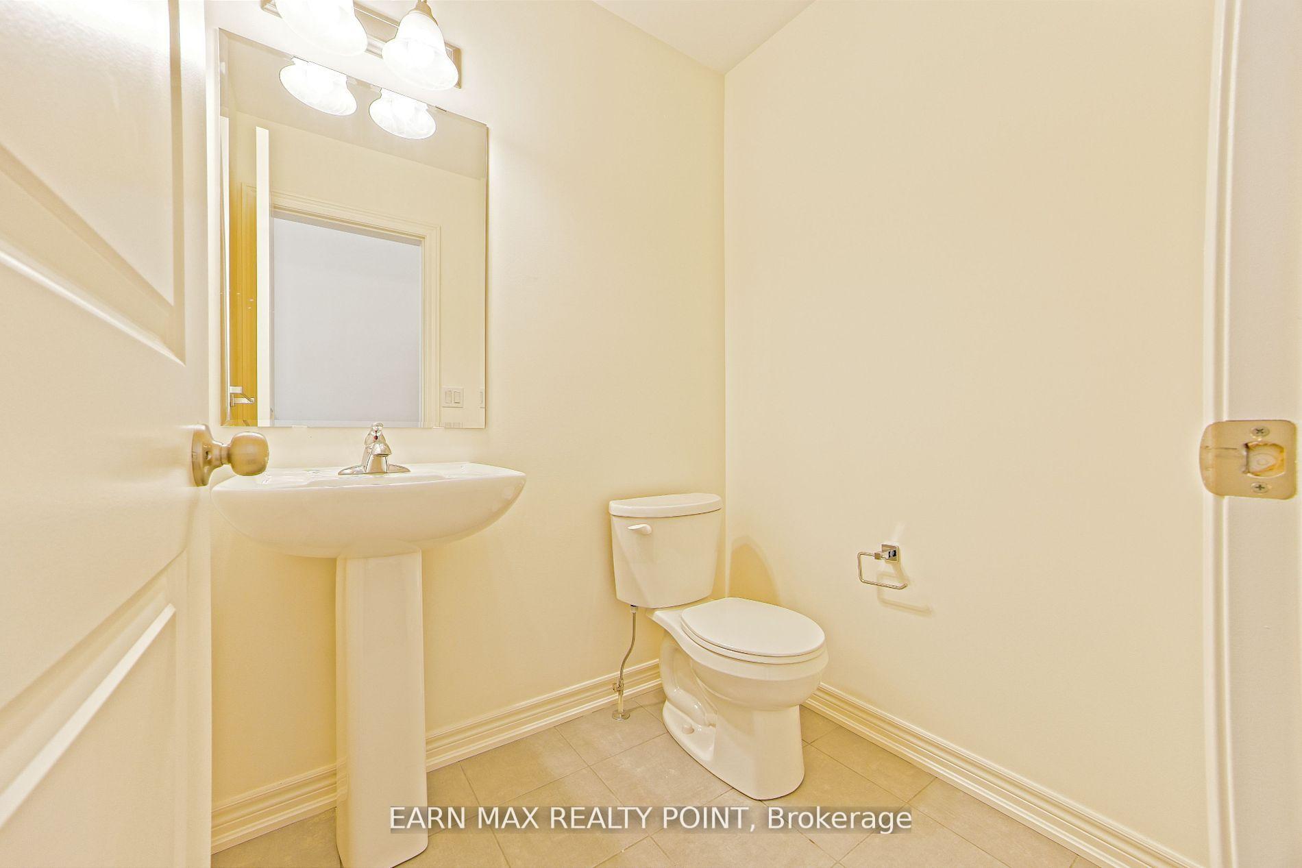 Photo 3 of 6 Gosset Road, Brampton, Northwest Brampton — HOMEH