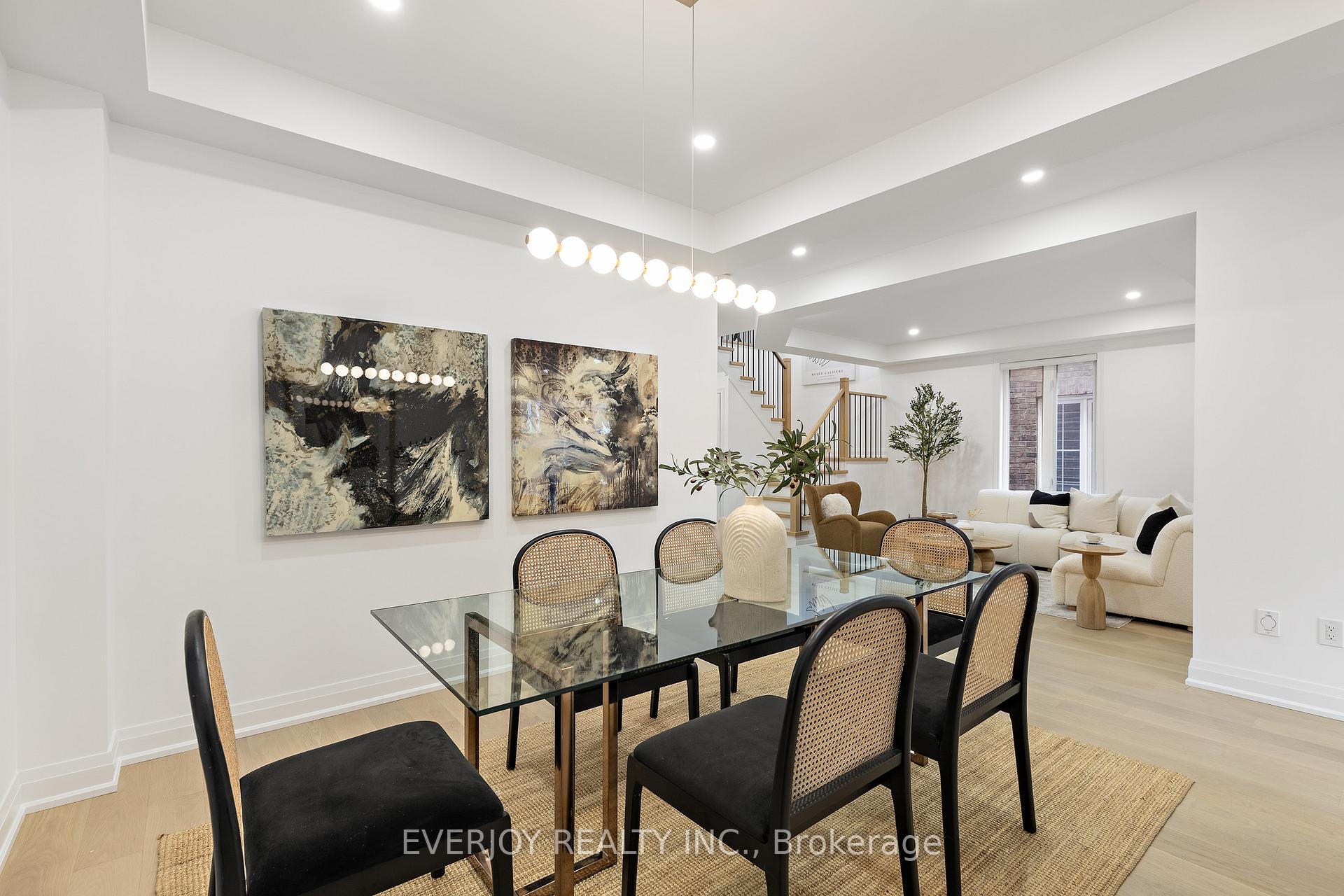 Photo 9 of 20 Wintam Place, Markham, Victoria Square — HOMEH