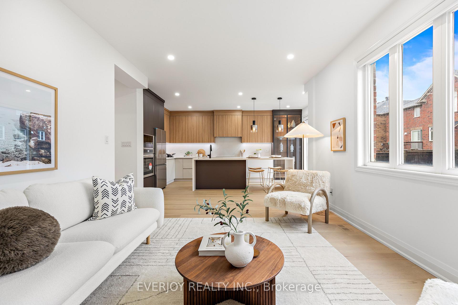 Photo 13 of 20 Wintam Place, Markham, Victoria Square — HOMEH