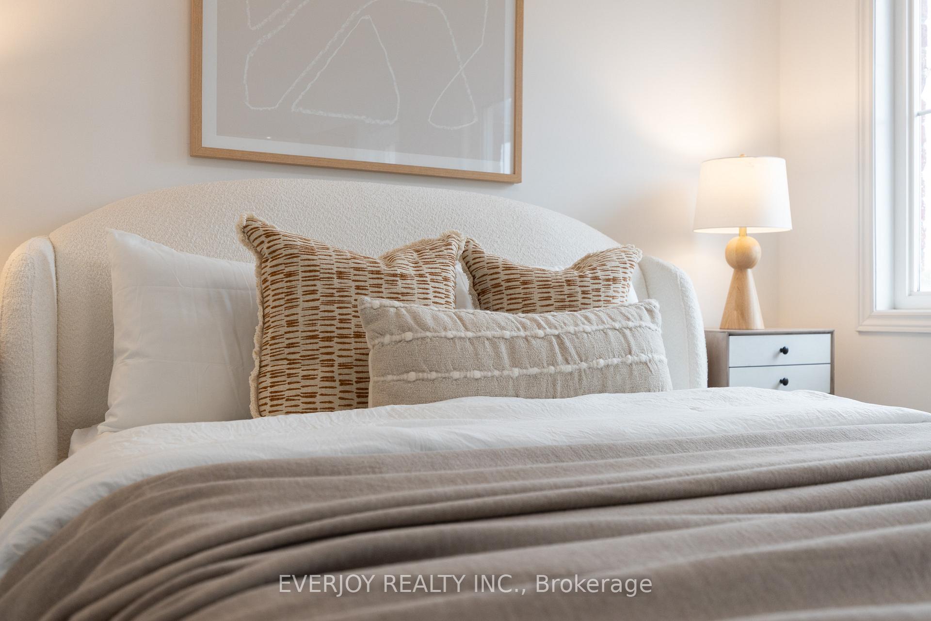 Photo 26 of 20 Wintam Place, Markham, Victoria Square — HOMEH