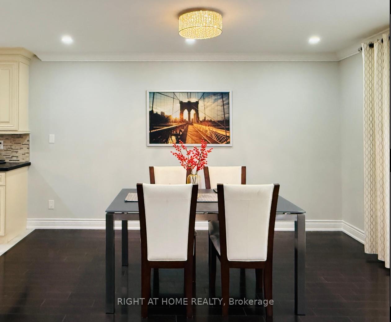 Photo 7 of 96 Irenemount Crescent, Markham, Middlefield — HOMEH