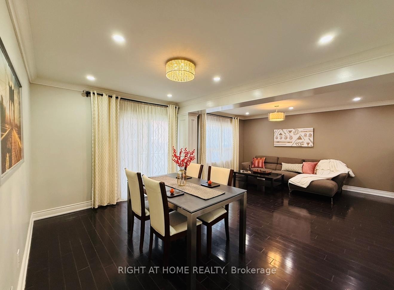 Photo 8 of 96 Irenemount Crescent, Markham, Middlefield — HOMEH