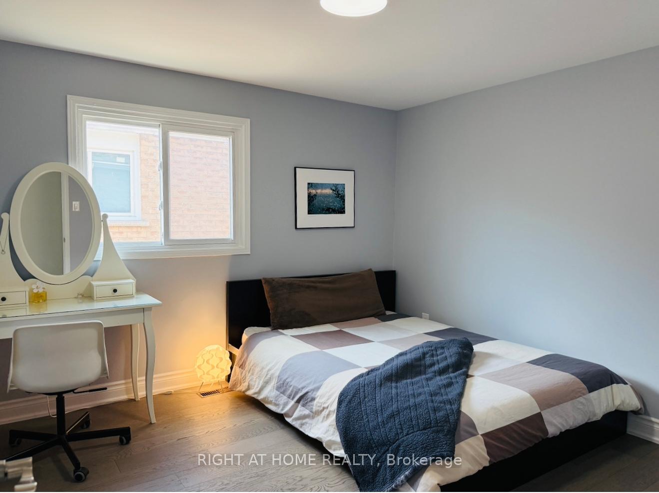 Photo 24 of 96 Irenemount Crescent, Markham, Middlefield — HOMEH