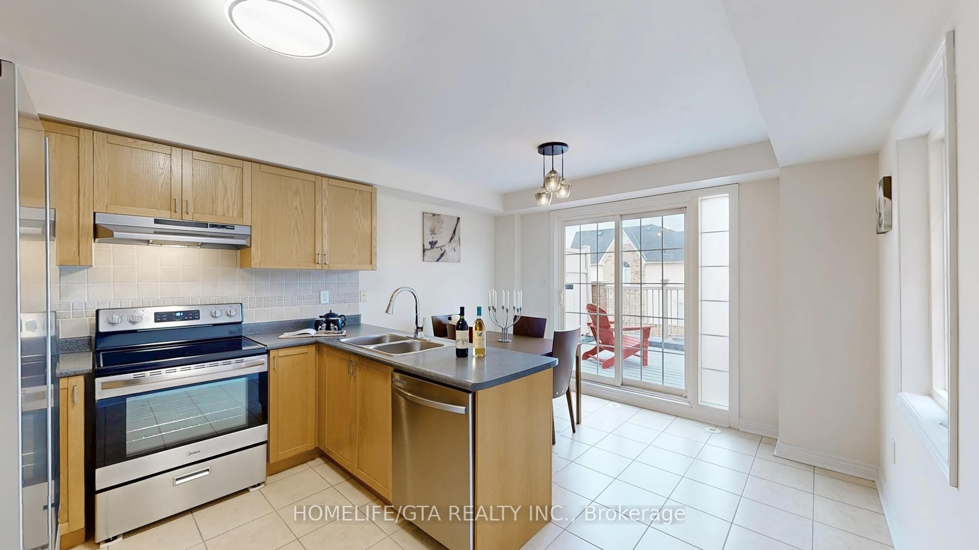Photo 9 of 2487 Bur Oak Ave, Markham, Cornell — HOMEH