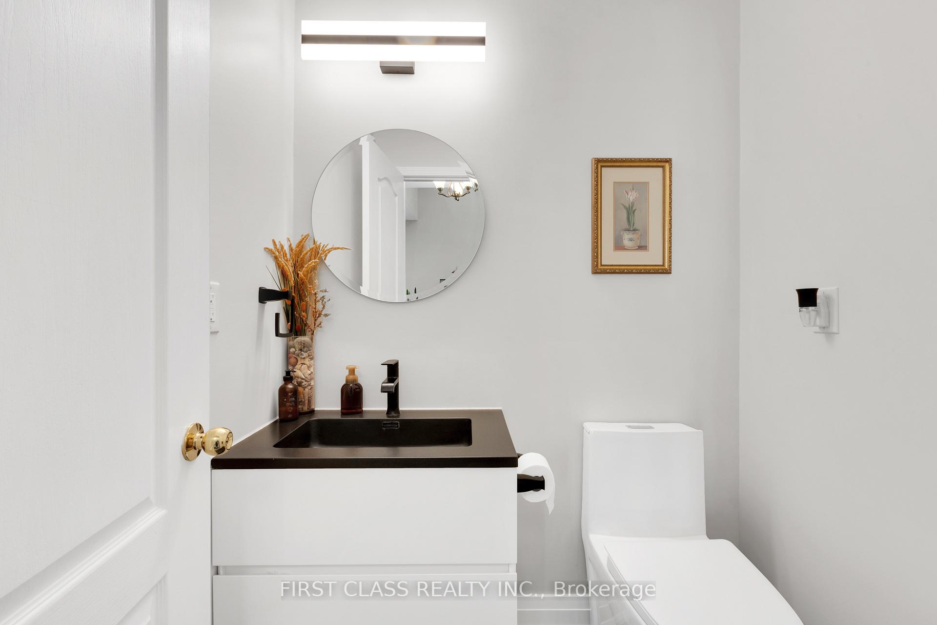 Photo 8 of 12 Charles Sturdy Road, Markham, Berczy — HOMEH