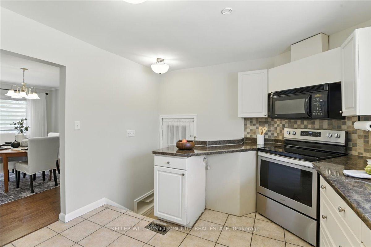 Photo 11 of 110 Scugog Street, Clarington, Bowmanville — HOMEH