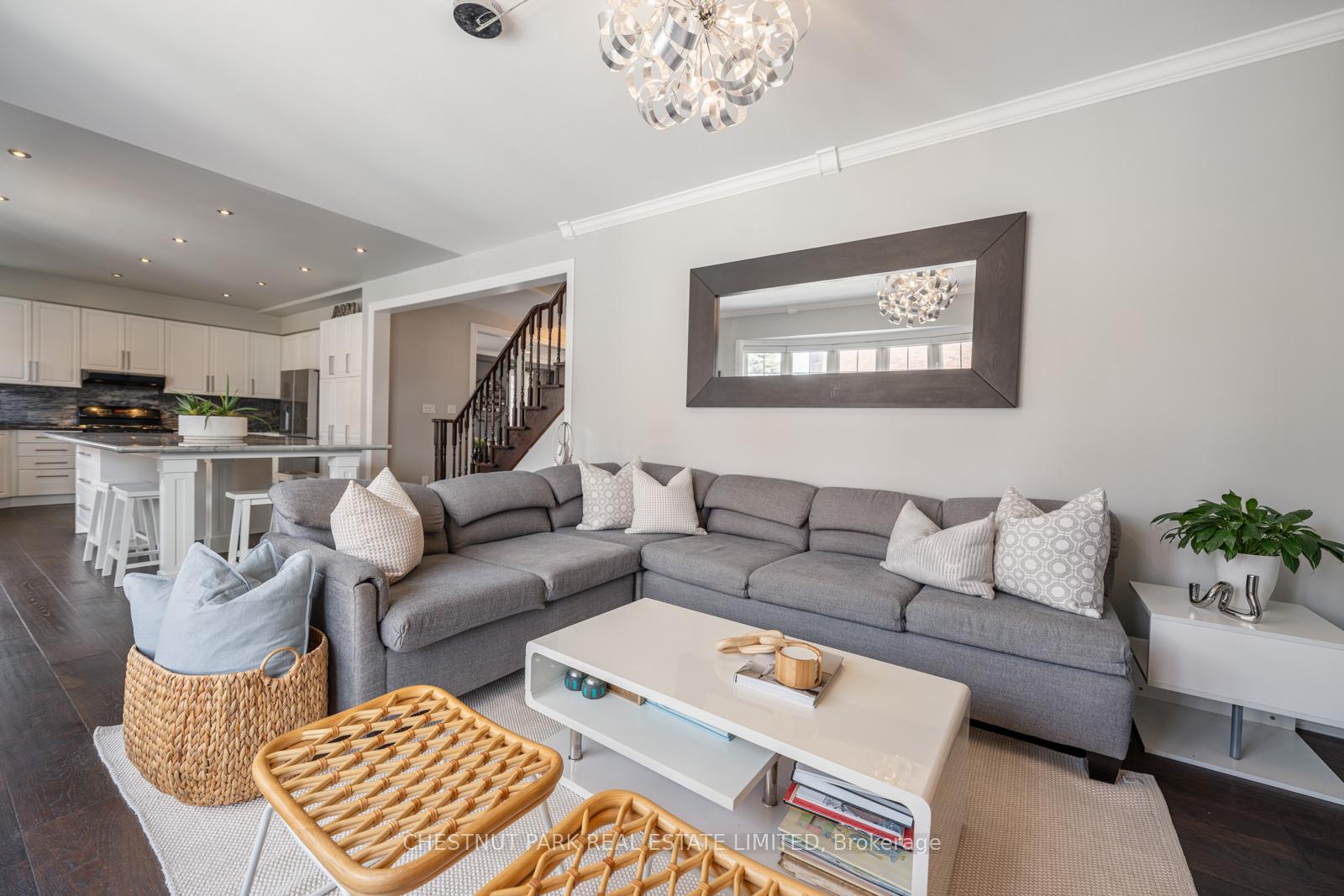 Photo 21 of 122 Herrema Boulevard, Uxbridge — HOMEH