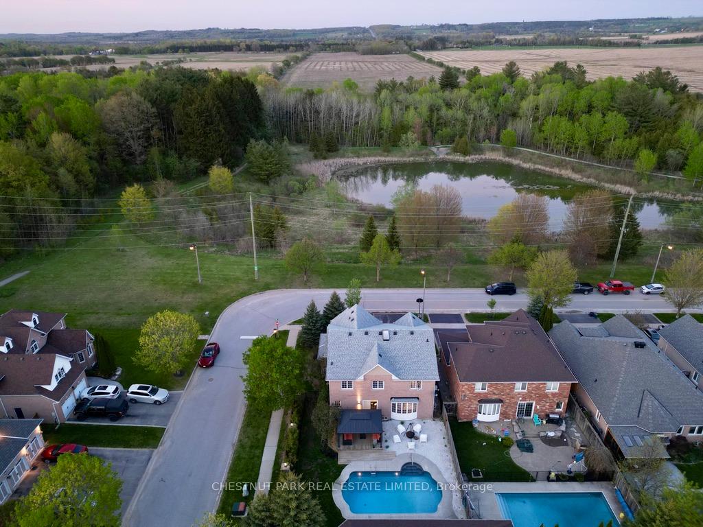 Photo 39 of 122 Herrema Boulevard, Uxbridge — HOMEH