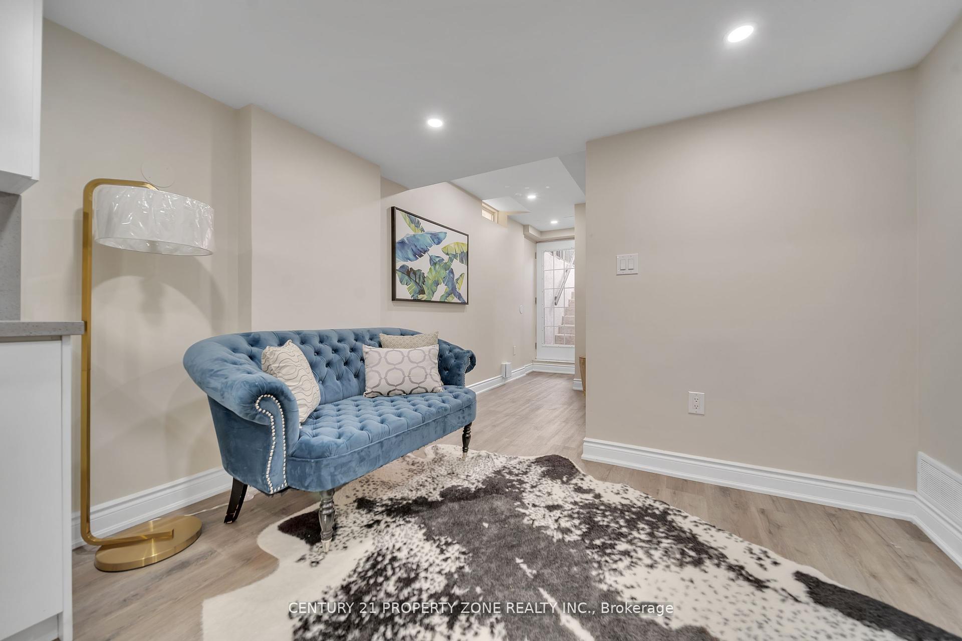 Photo 31 of 17 Crumlin Crescent, Brampton, Credit Valley — HOMEH
