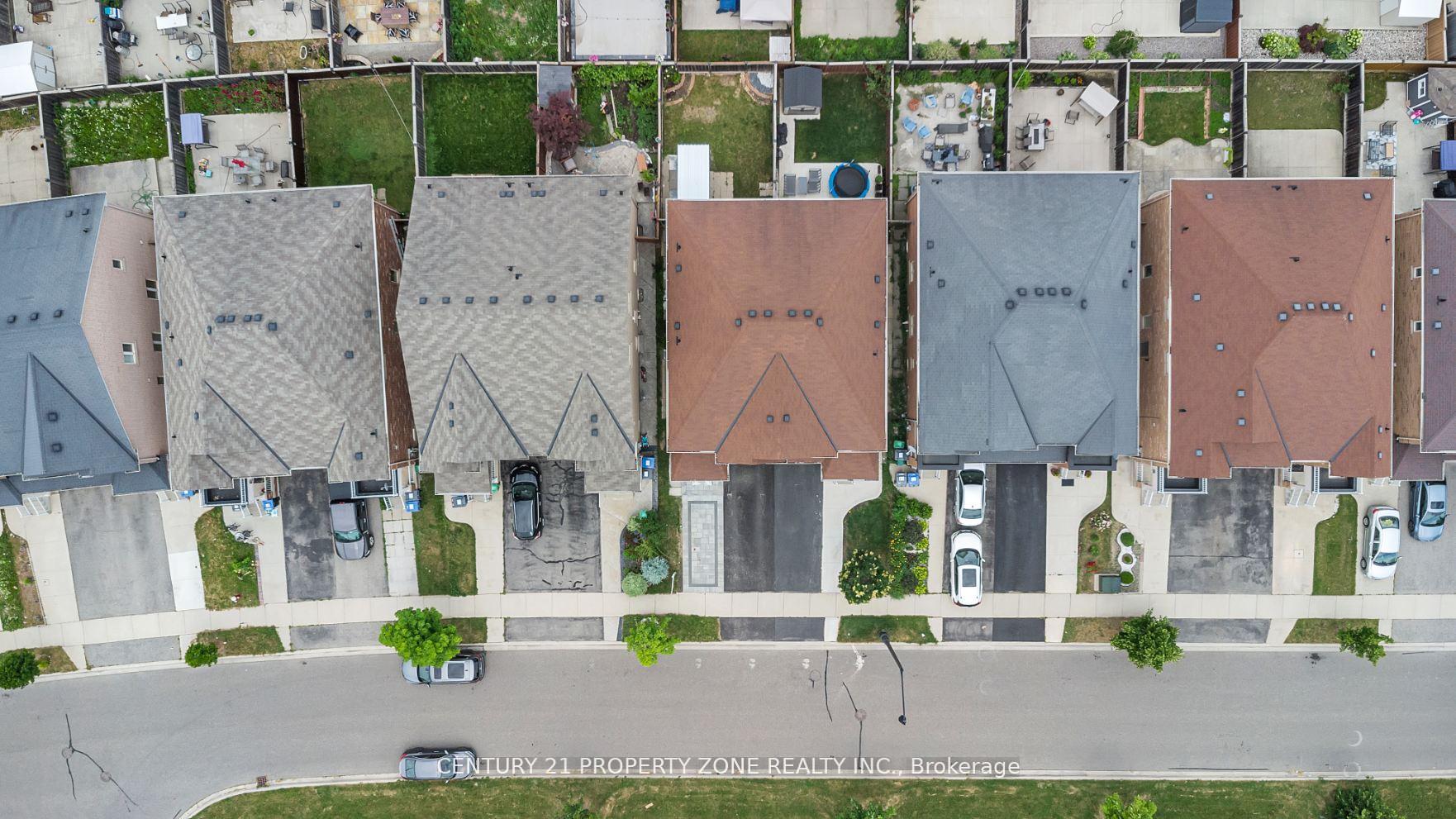 Photo 28 of 17 Crumlin Crescent, Brampton, Credit Valley — HOMEH