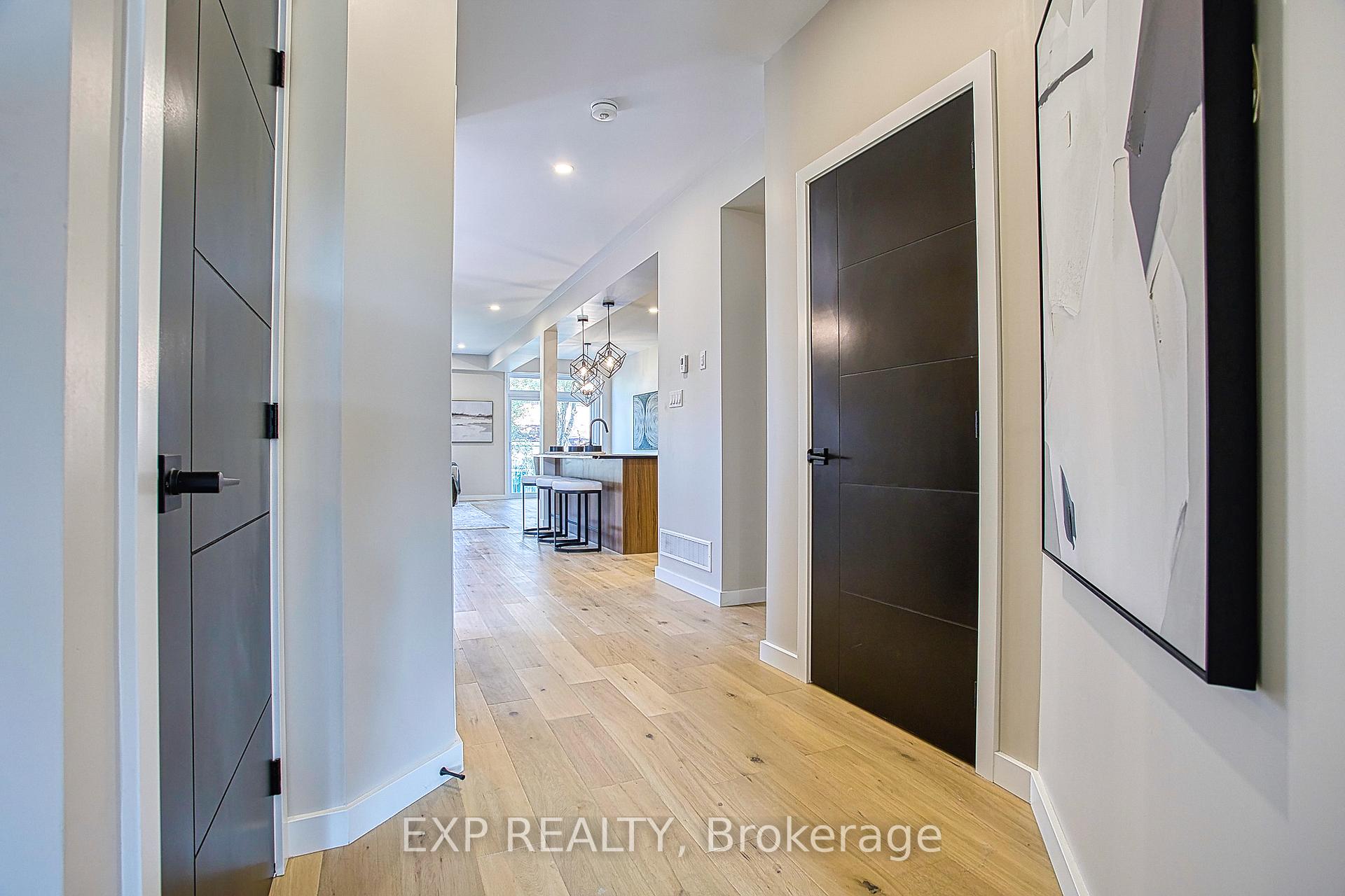 Photo 3 of 1440 Upper Gage Avenue, Hamilton, Eleanor — HOMEH