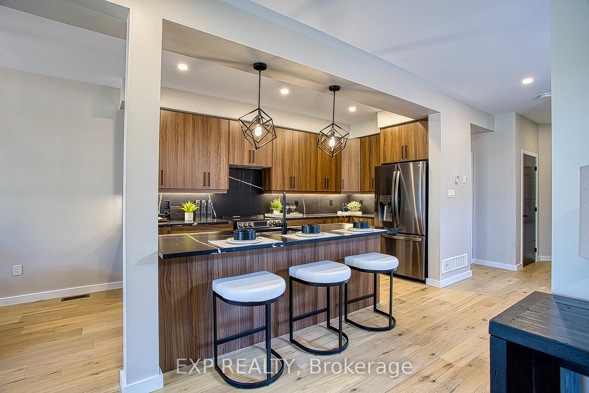 Photo 14 of 1440 Upper Gage Avenue, Hamilton, Eleanor — HOMEH