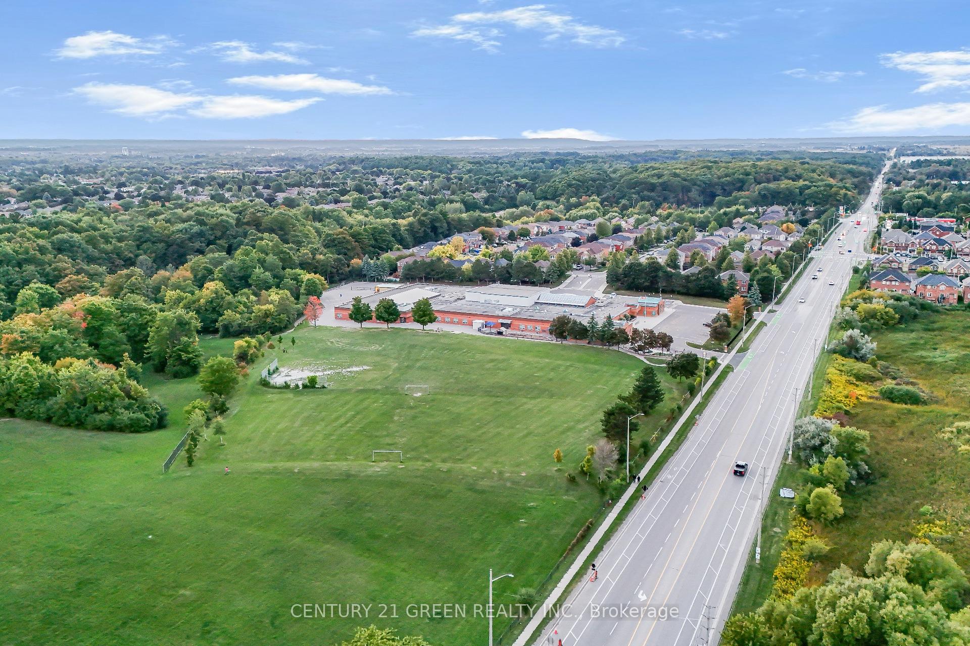 Photo 20 of 35 Samantha Crescent, Brampton, Sandringham-Wellington — HOMEH