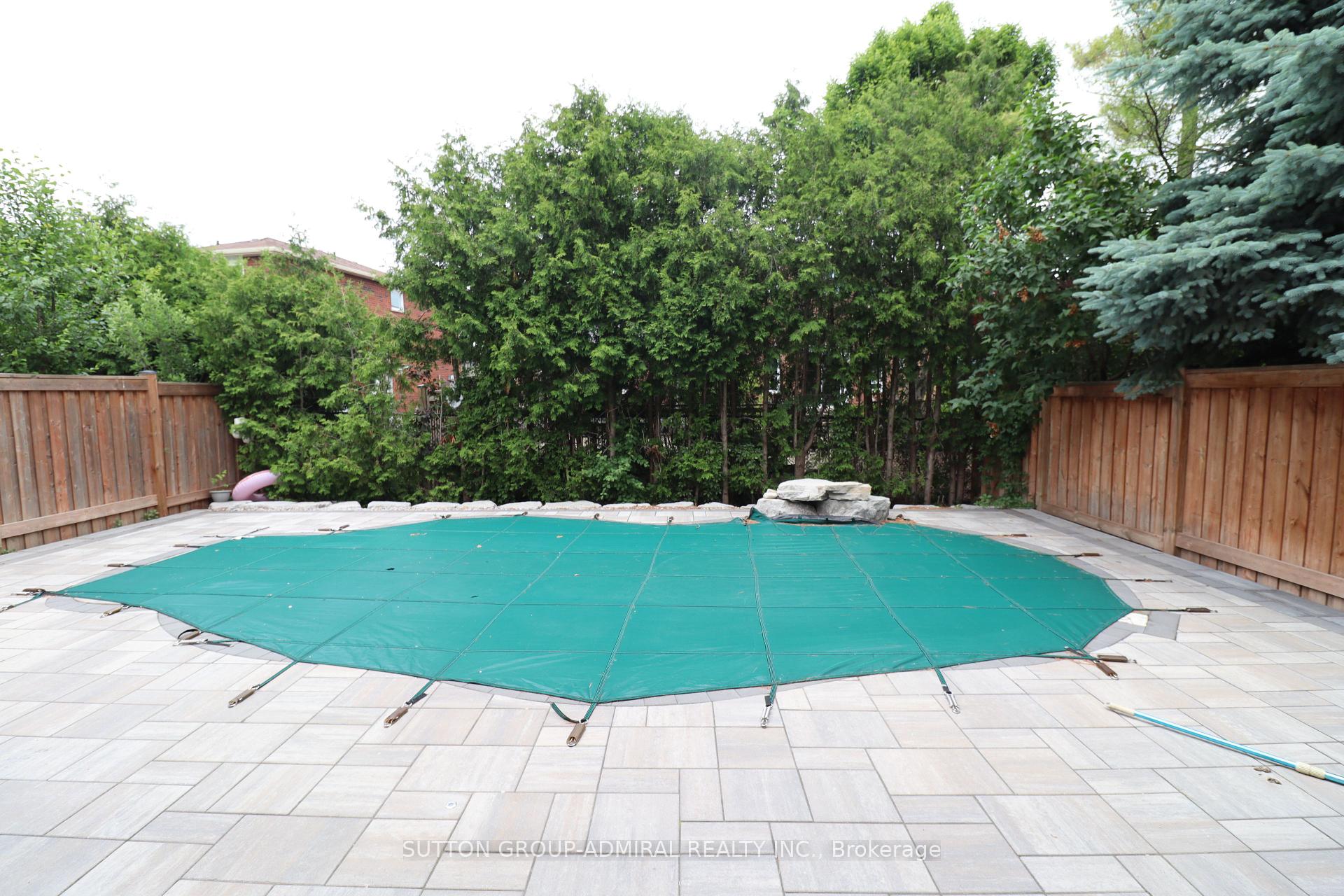 Photo 19 of 51 Michelle Drive, Vaughan, East Woodbridge — HOMEH