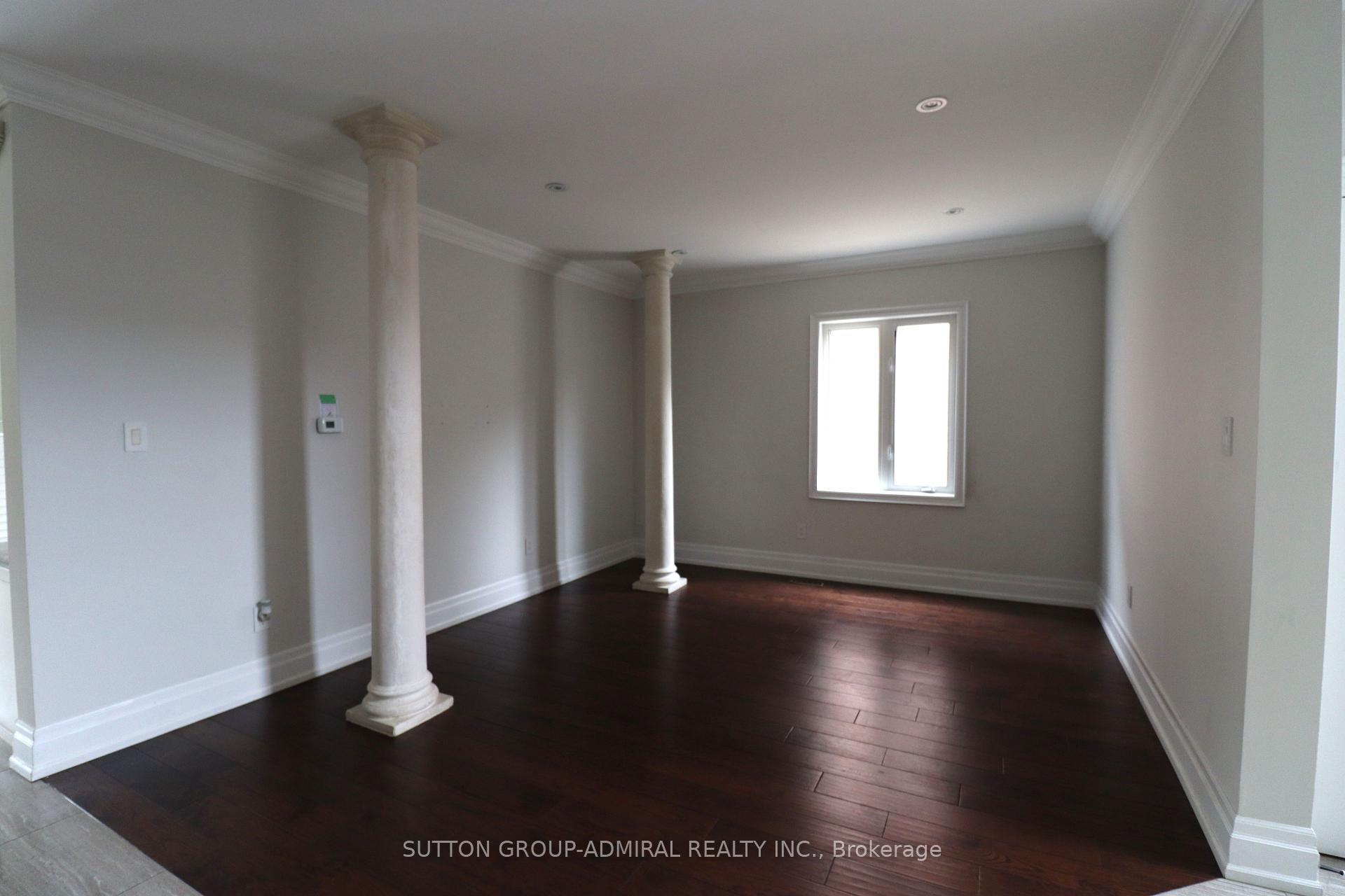 Photo 12 of 51 Michelle Drive, Vaughan, East Woodbridge — HOMEH