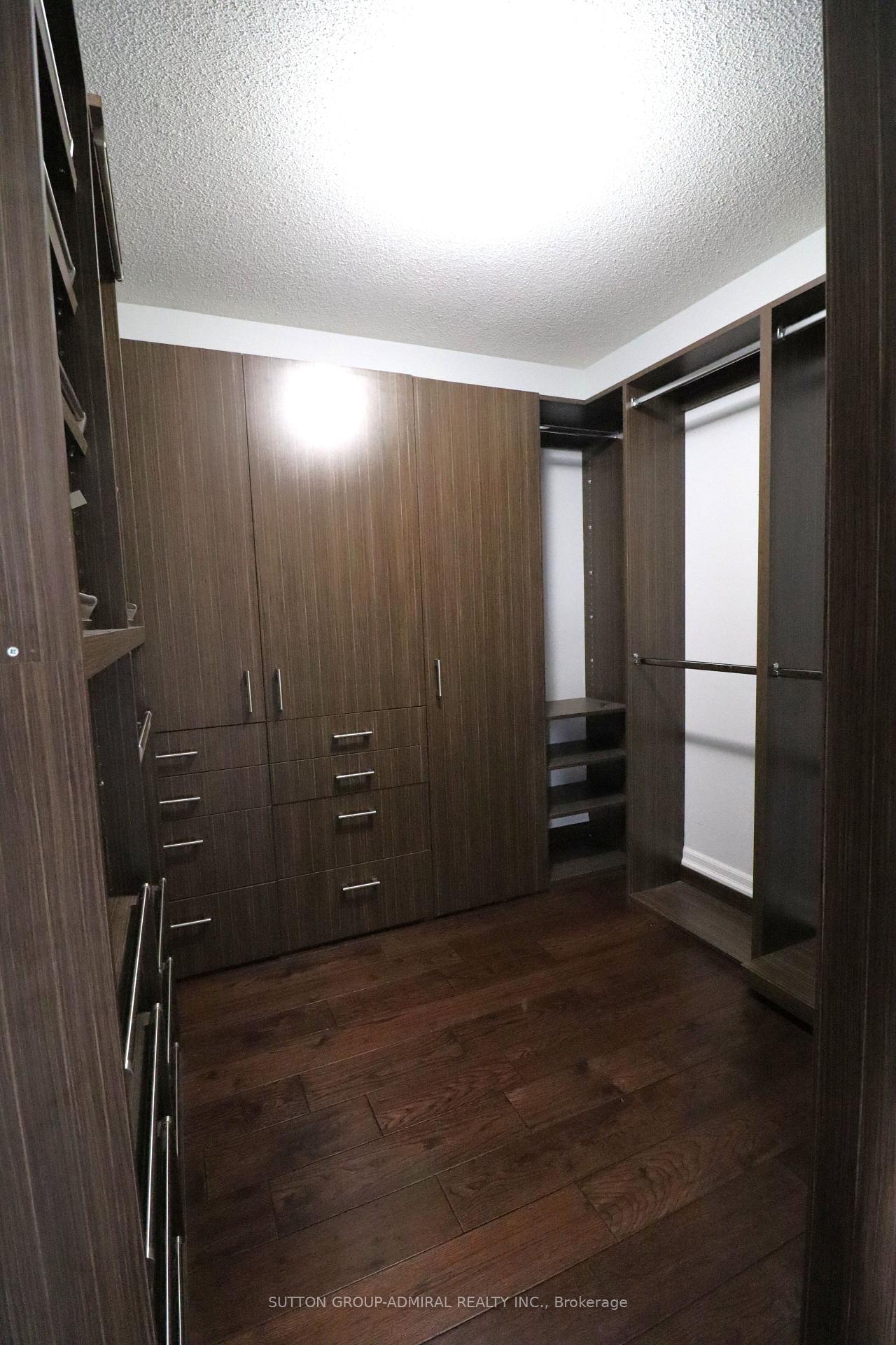 Photo 9 of 51 Michelle Drive, Vaughan, East Woodbridge — HOMEH