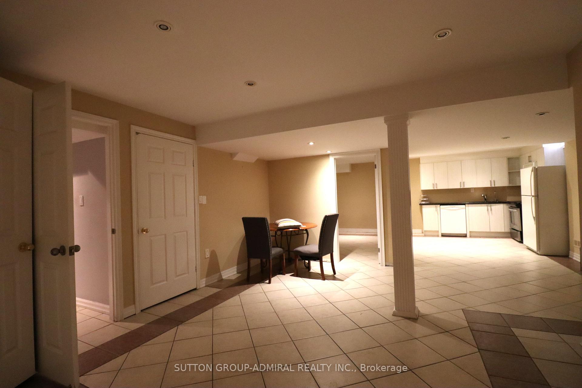 Photo 10 of 51 Michelle Drive, Vaughan, East Woodbridge — HOMEH