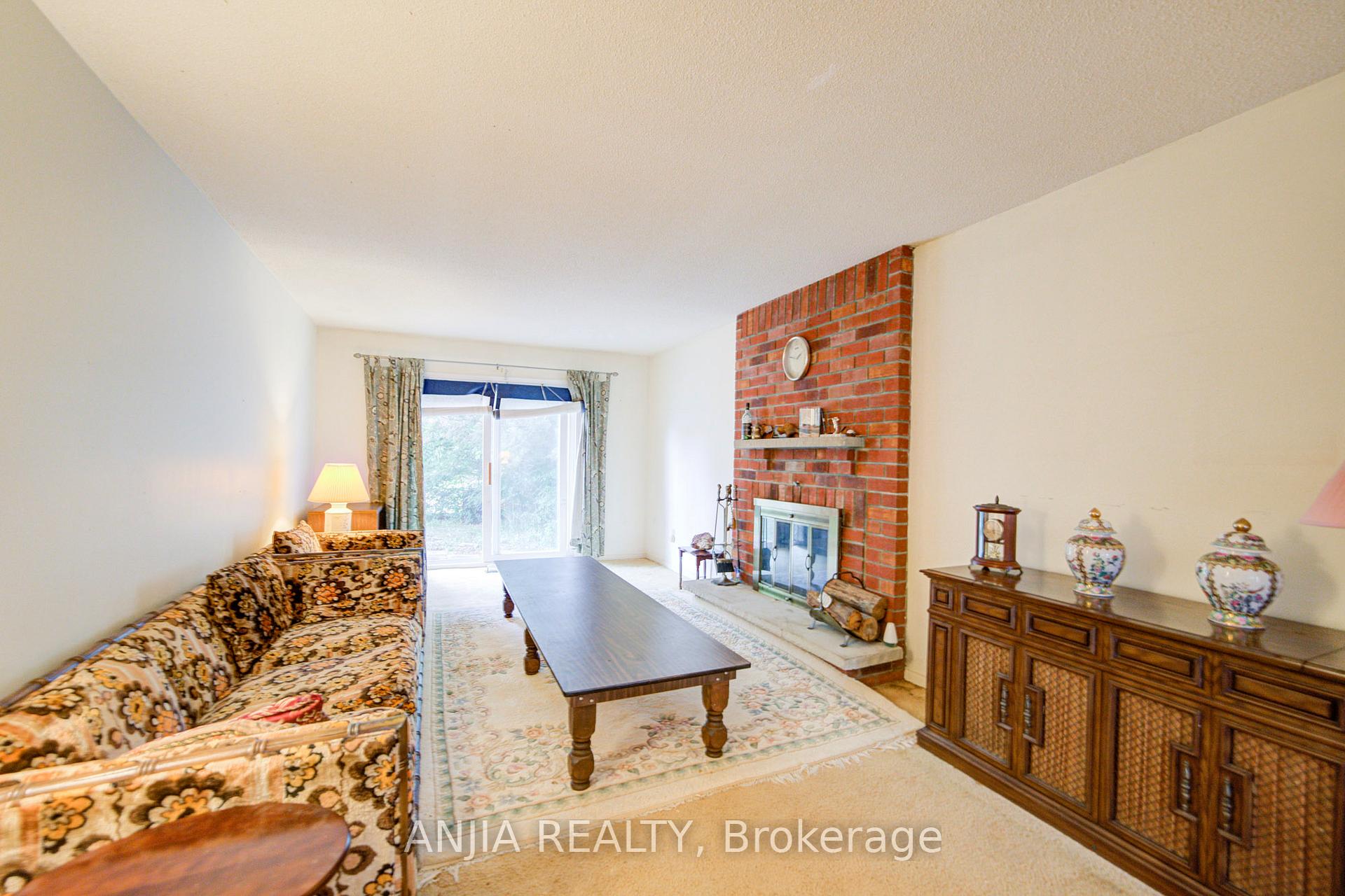 Photo 5 of 78 Harvest Moon Drive, Markham, Milliken Mills West — HOMEH