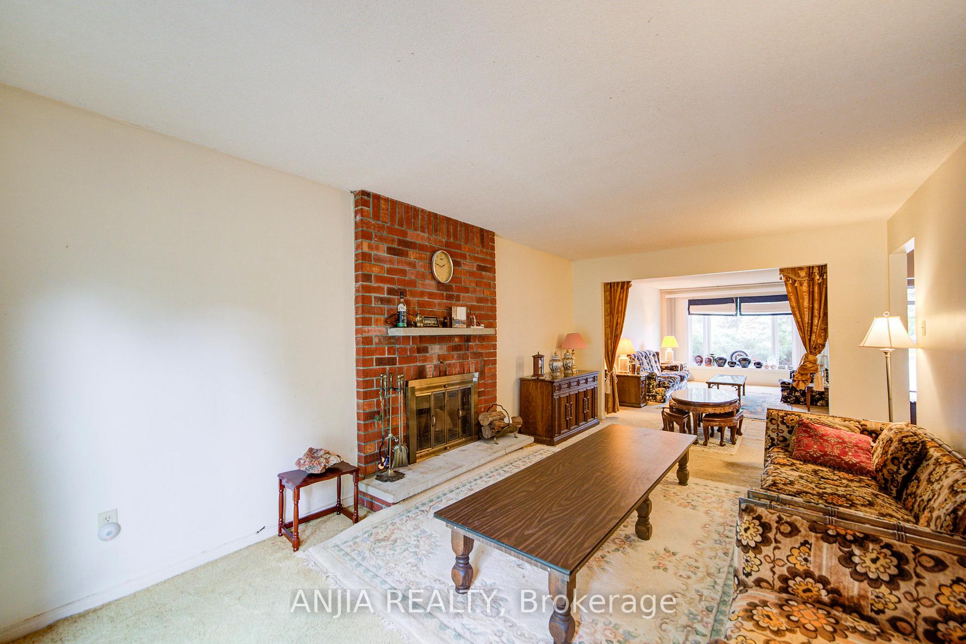 Photo 8 of 78 Harvest Moon Drive, Markham, Milliken Mills West — HOMEH