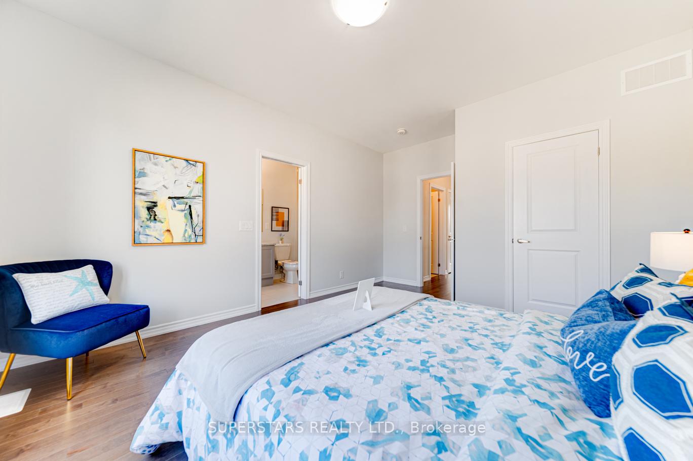 Photo 12 of 54 Harvey Bunker Crescent, Markham, Angus Glen — HOMEH