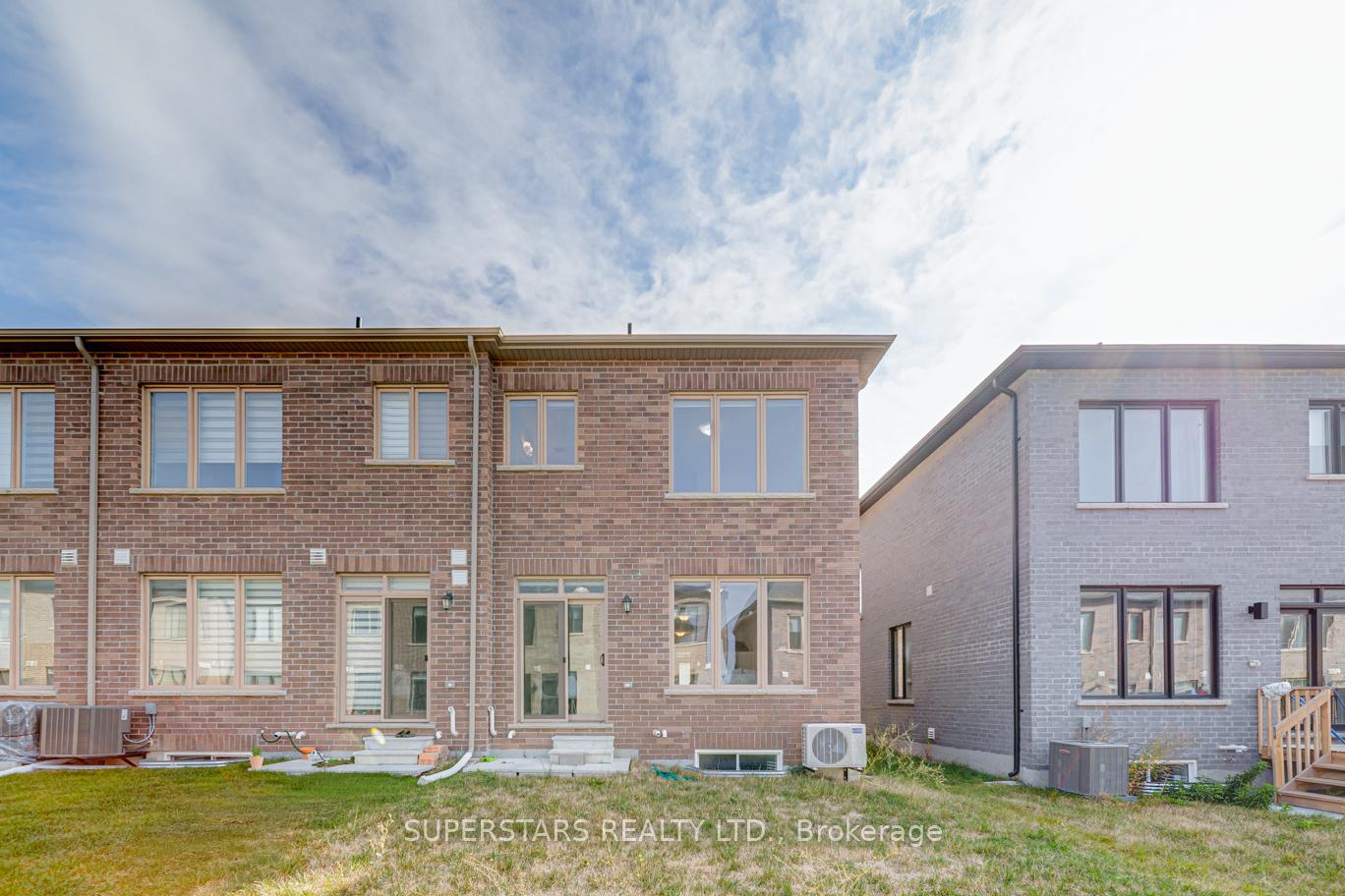 Photo 24 of 54 Harvey Bunker Crescent, Markham, Angus Glen — HOMEH