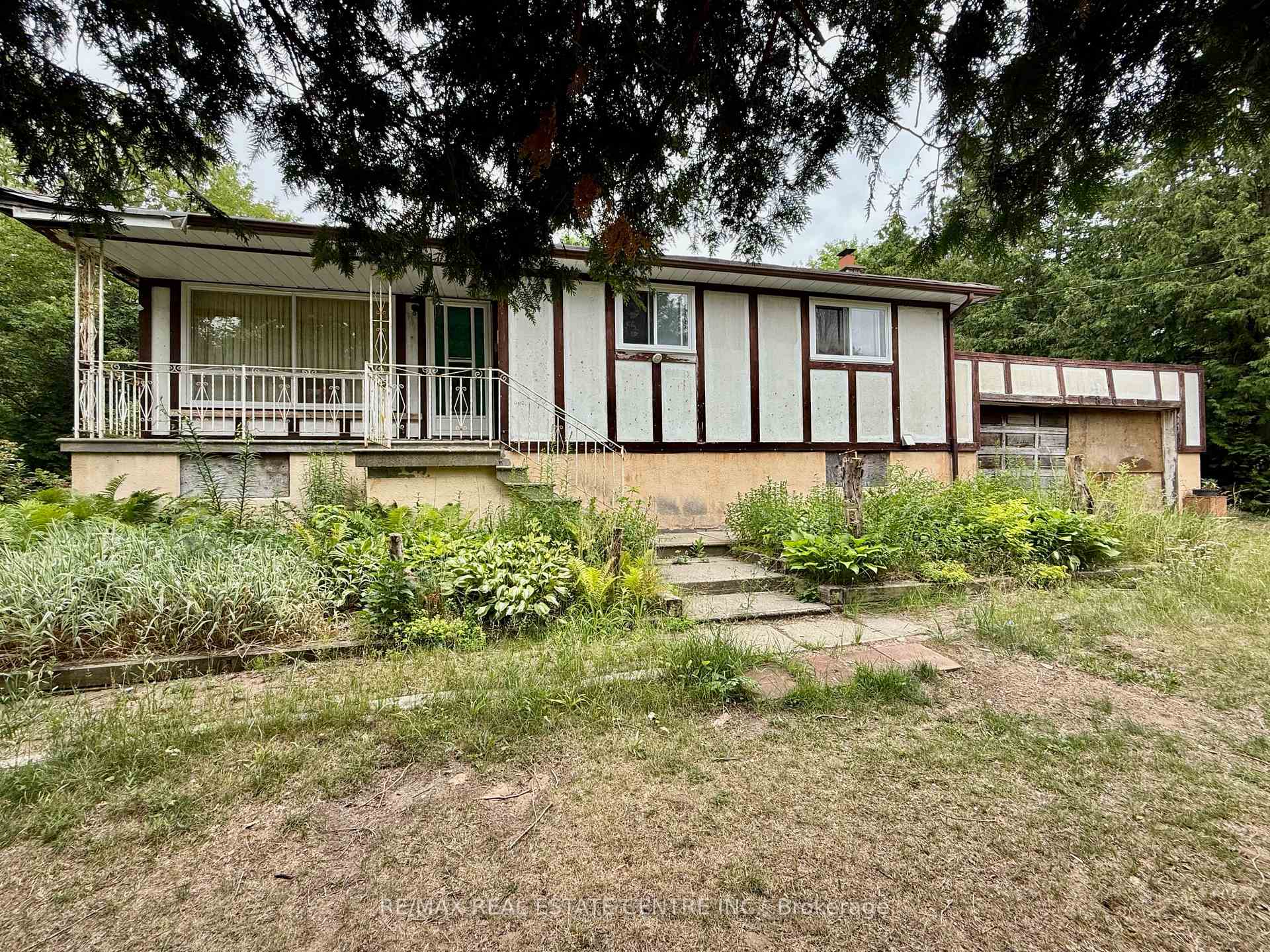 Photo 10 of 1086 Corner Avenue, Innisfil, Lefroy — HOMEH