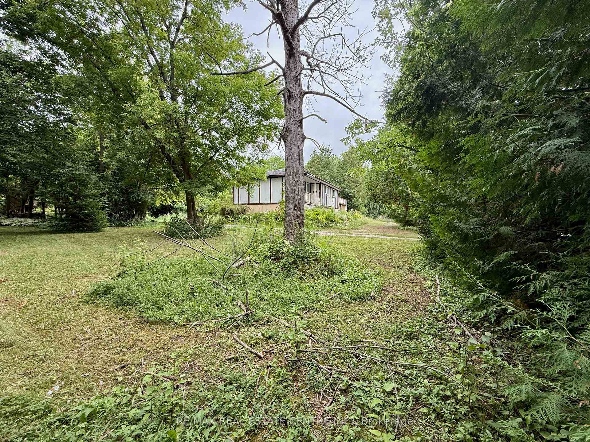 Photo 35 of 1086 Corner Avenue, Innisfil, Lefroy — HOMEH