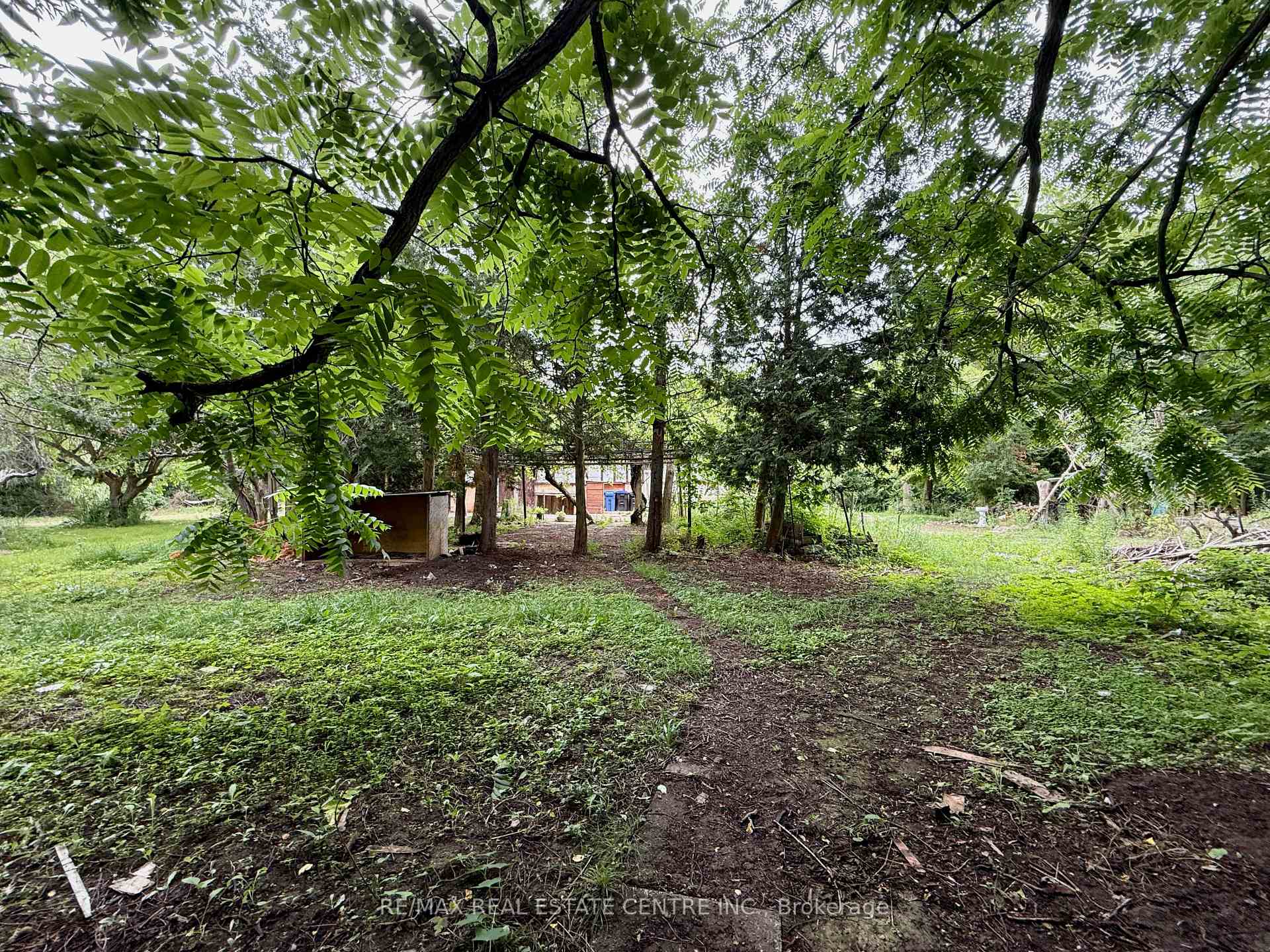 Photo 37 of 1086 Corner Avenue, Innisfil, Lefroy — HOMEH