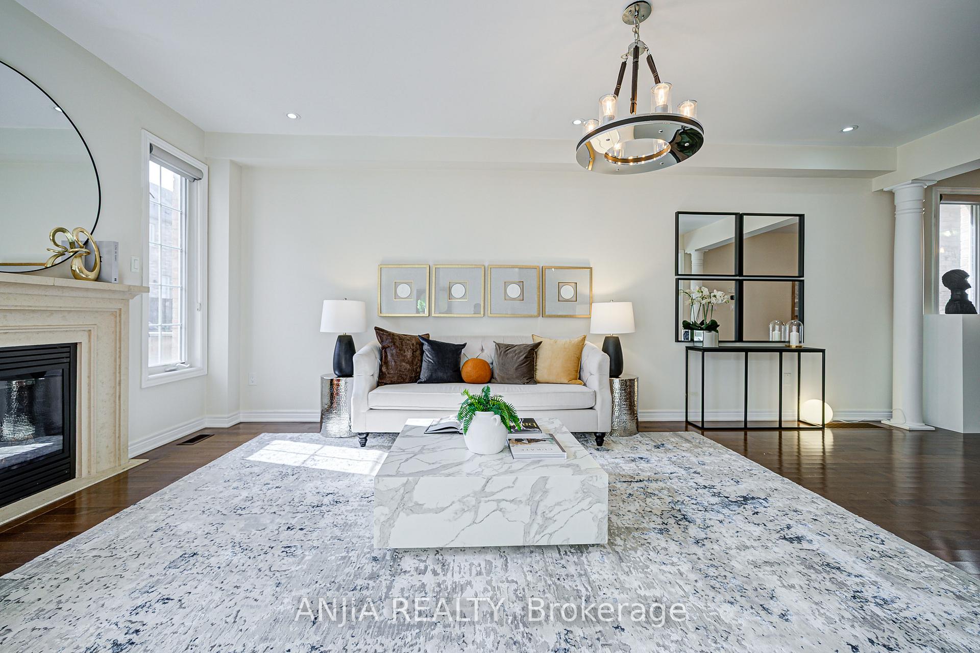 Photo 38 of 4 Christian Ritter Drive, Markham, Berczy — HOMEH