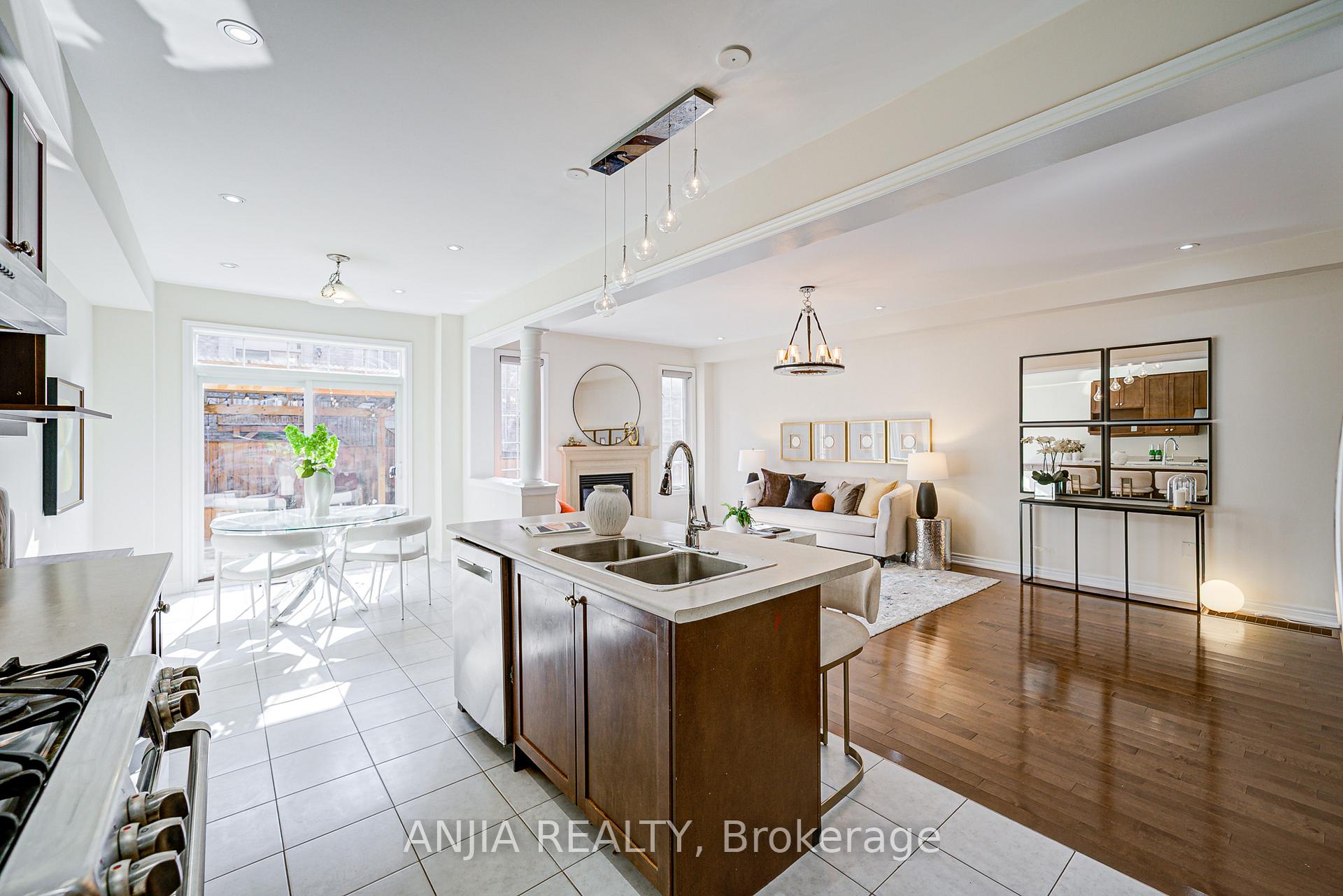 Photo 20 of 4 Christian Ritter Drive, Markham, Berczy — HOMEH