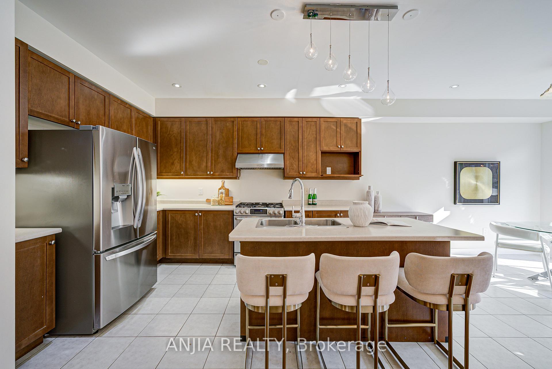 Photo 17 of 4 Christian Ritter Drive, Markham, Berczy — HOMEH