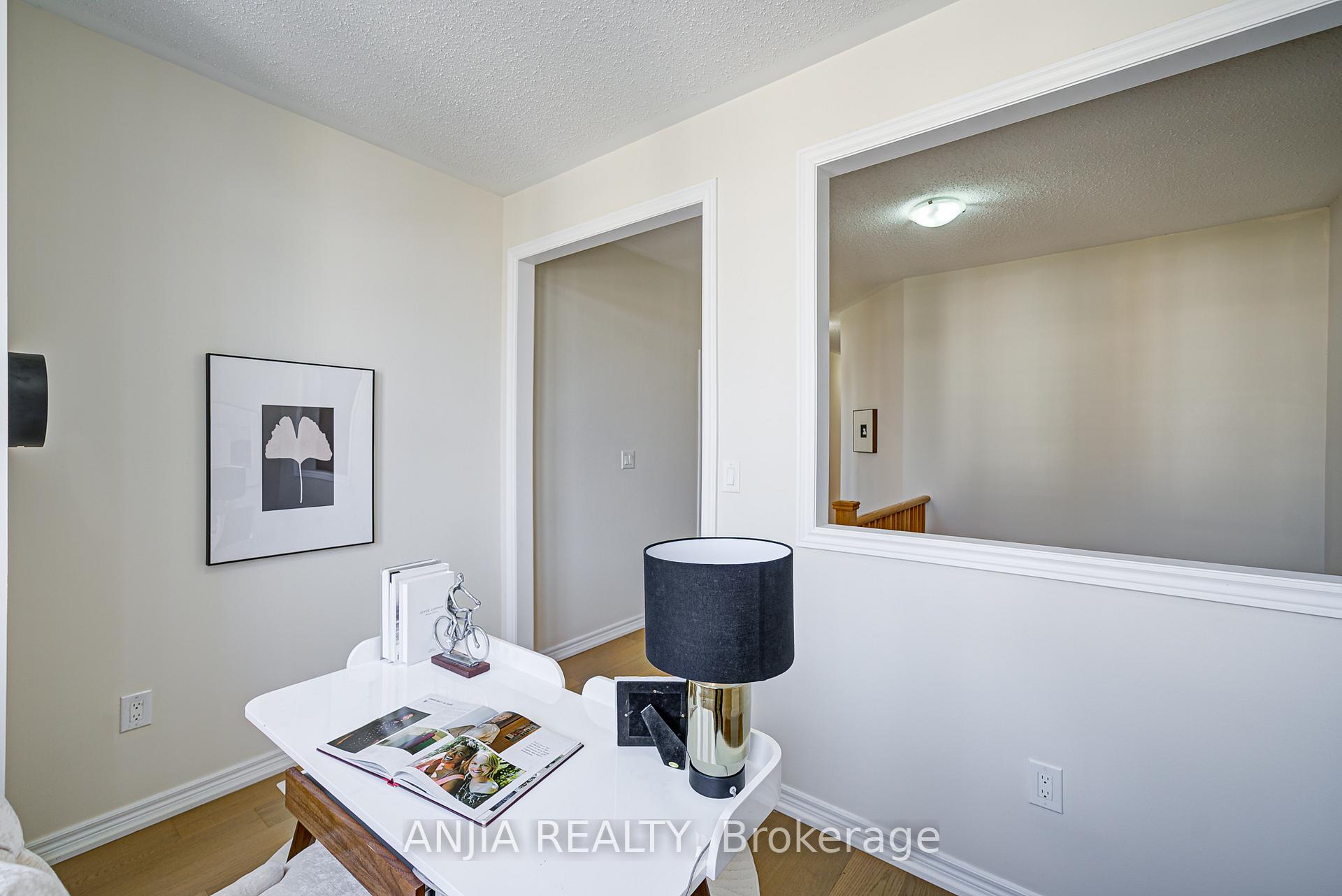 Photo 28 of 4 Christian Ritter Drive, Markham, Berczy — HOMEH