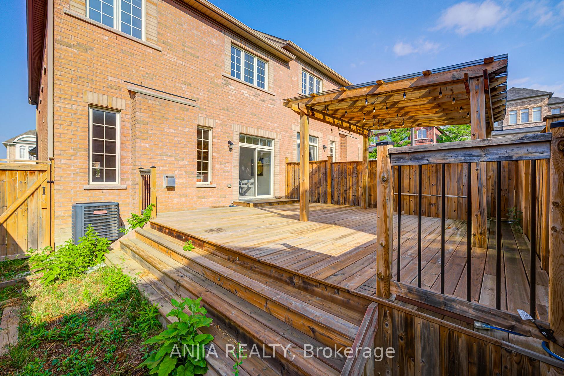 Photo 45 of 4 Christian Ritter Drive, Markham, Berczy — HOMEH