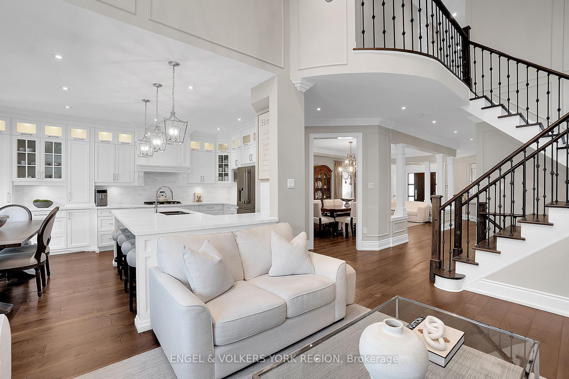 Photo 12 of 151 Glenside Drive, Vaughan, Maple — HOMEH